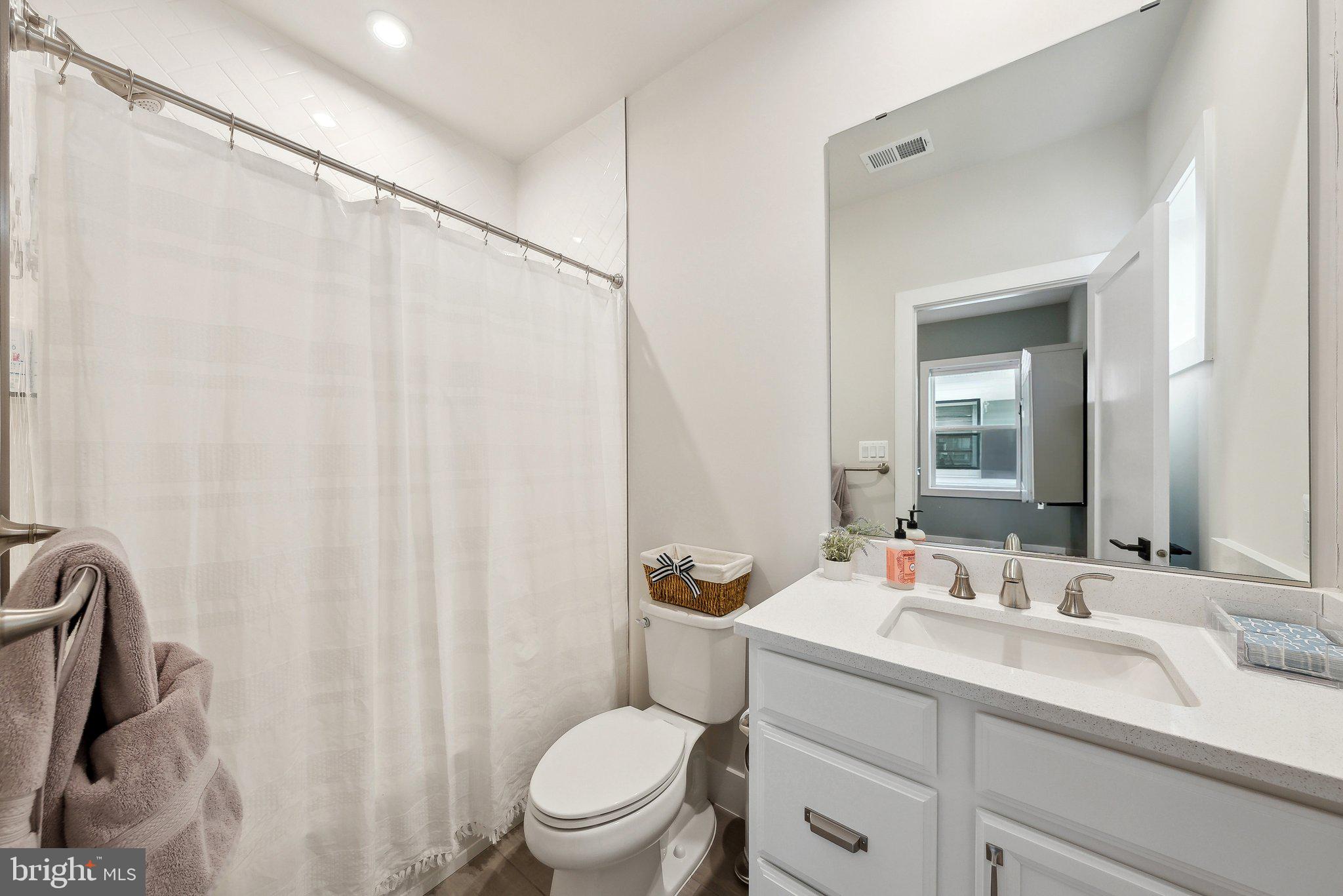 MT. PROSPECT - Residential