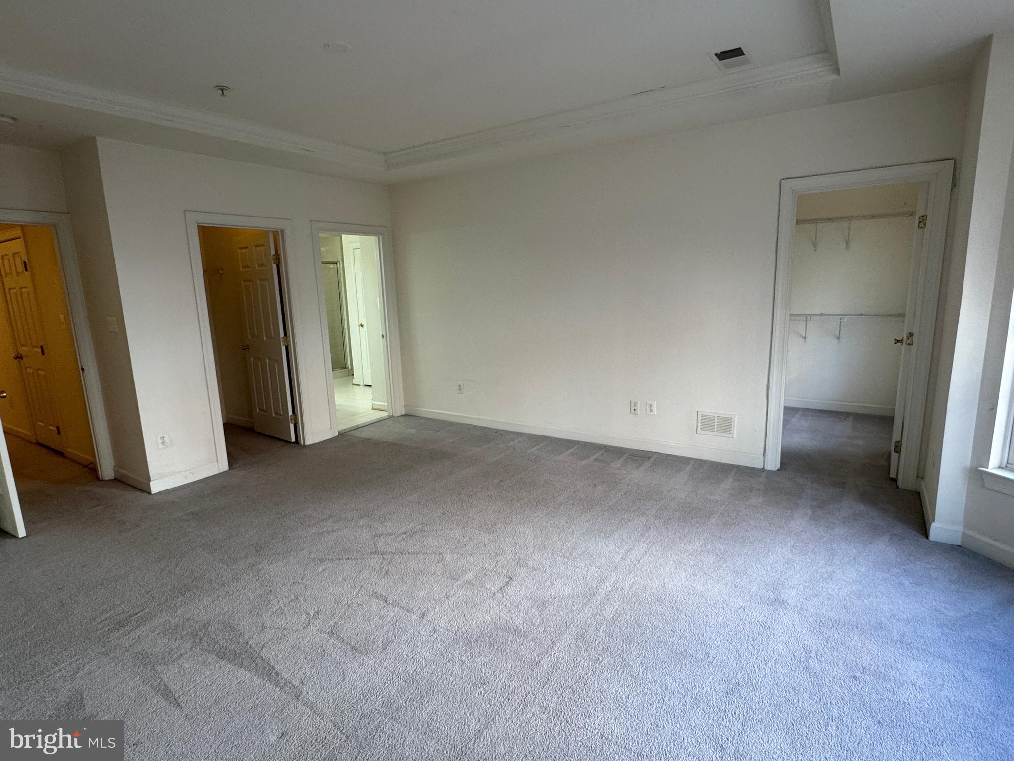 RESIDENCES AT SULLIVAN - Residential