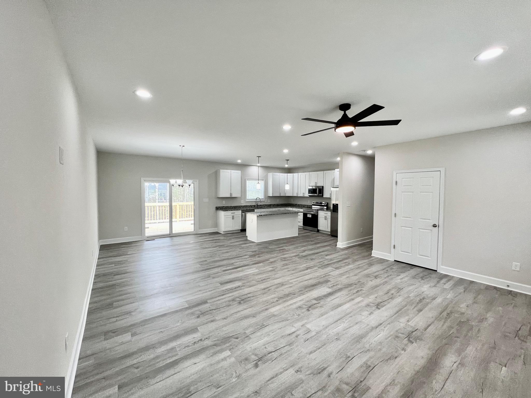 PLACID BAY ESTATES - Residential
