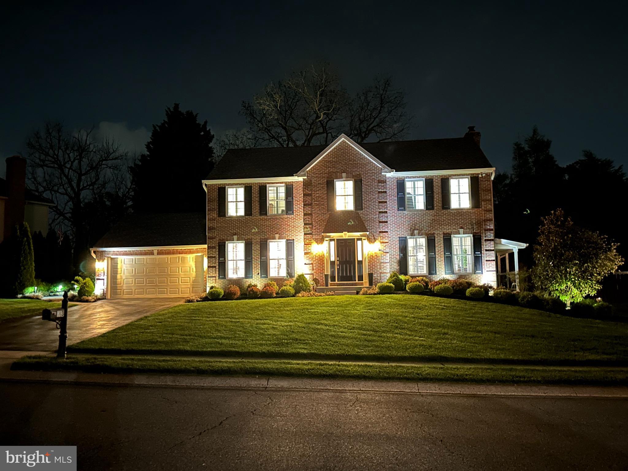 OVERVIEW MANOR - Residential