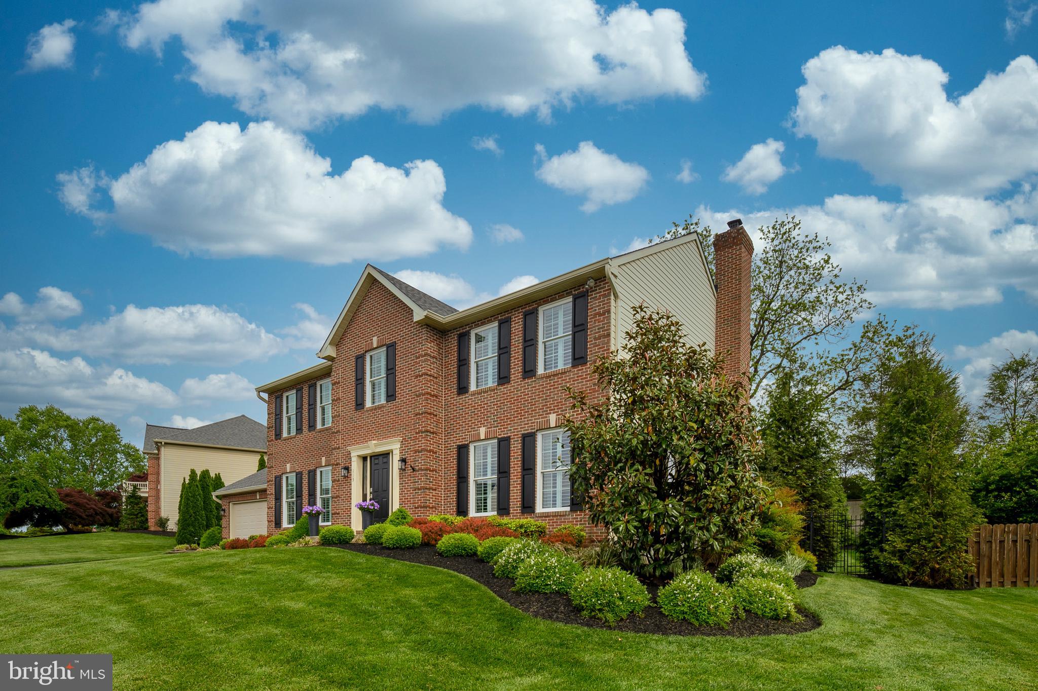 113 BIGMOUNT COURT