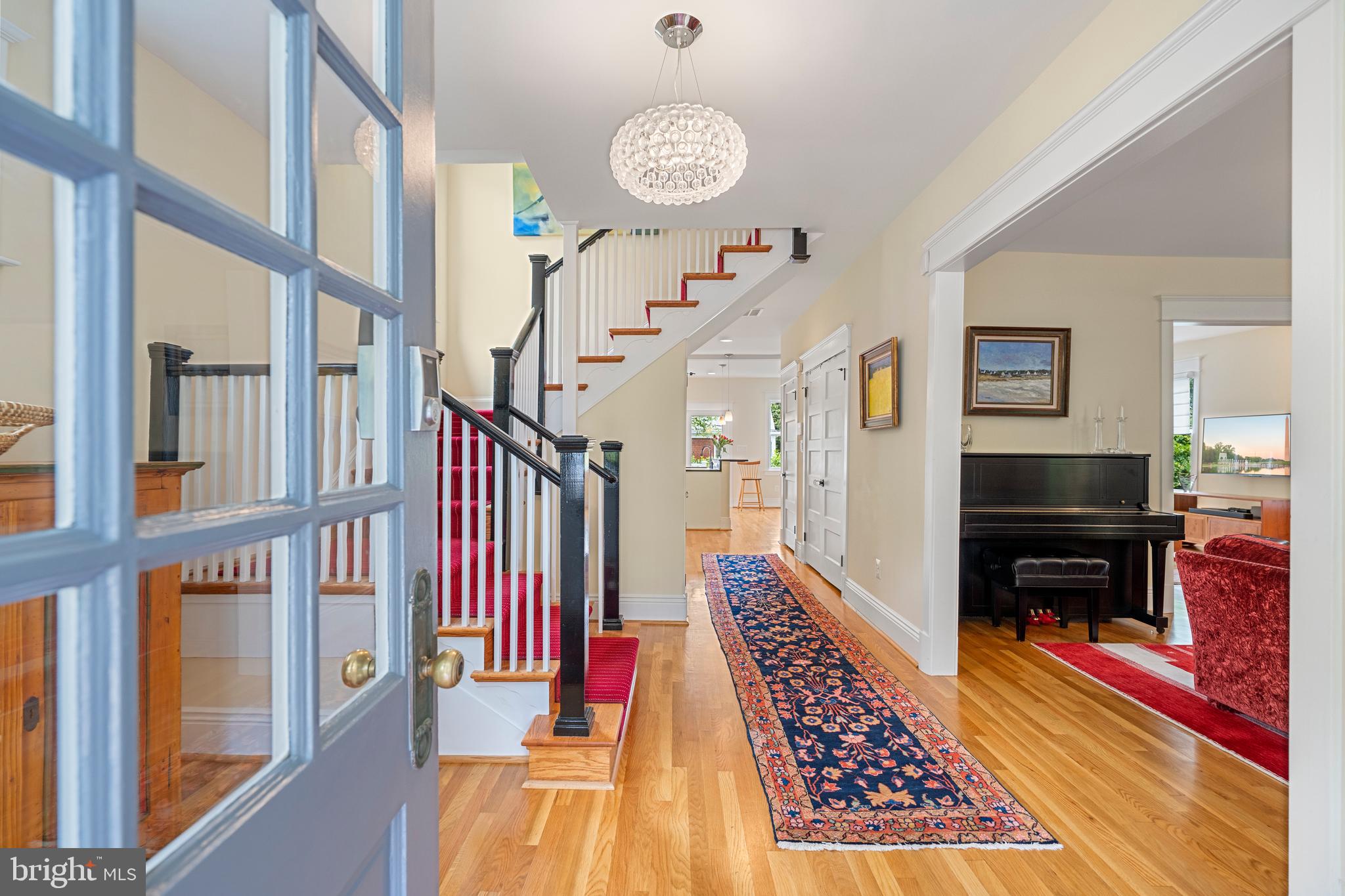 2811 35TH STREET NW