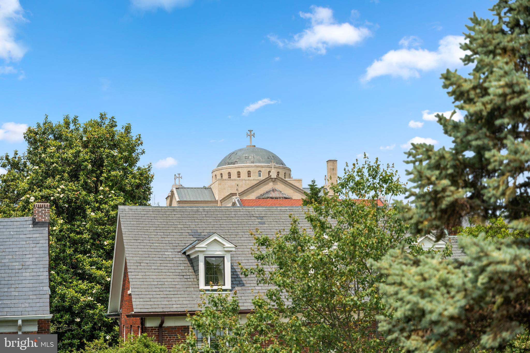 OBSERVATORY CIRCLE - Residential