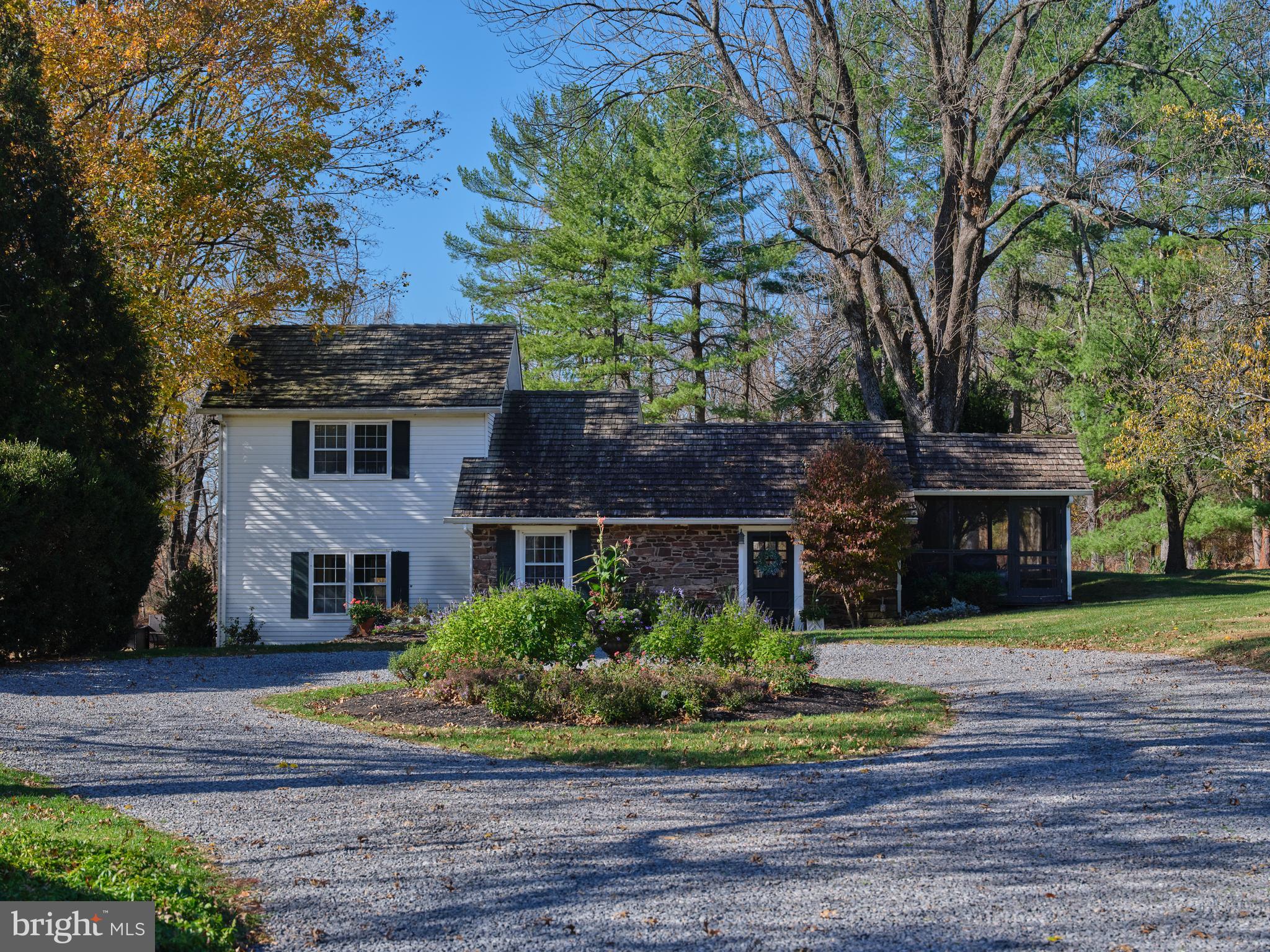 WASHINGTON CROSSING - Farm