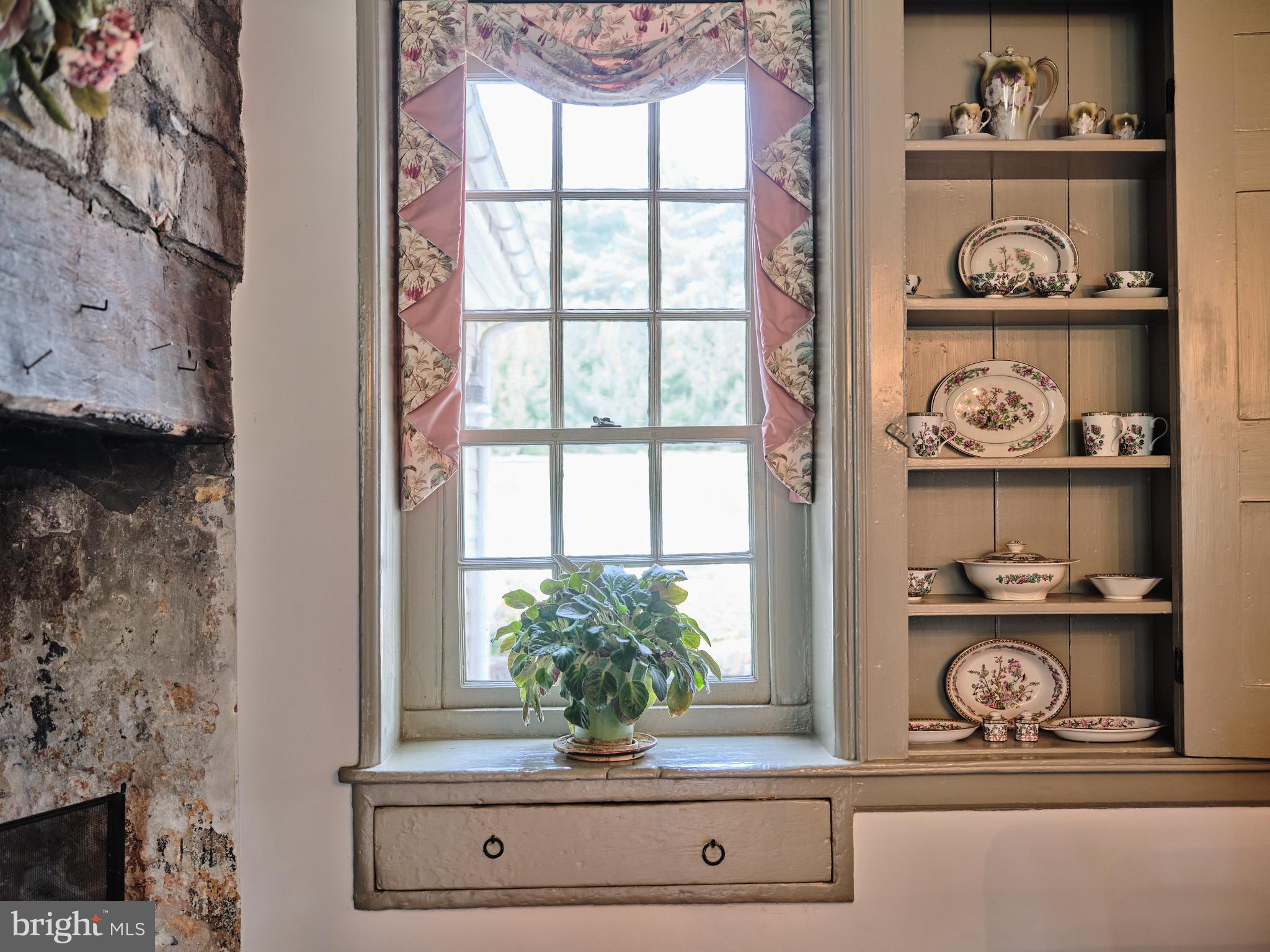 WASHINGTON CROSSING - Farm