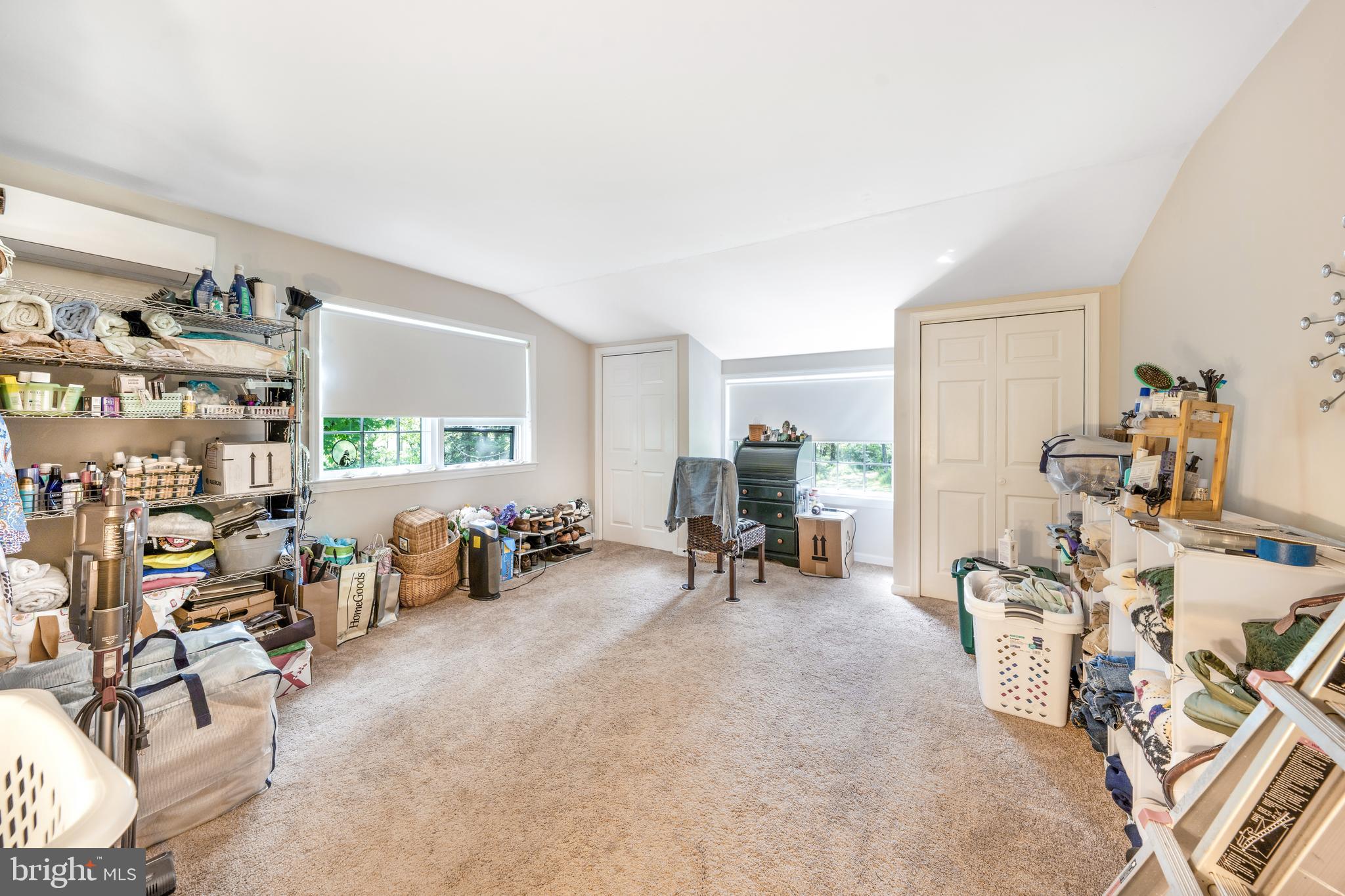 WASHINGTON CROSSING - Farm