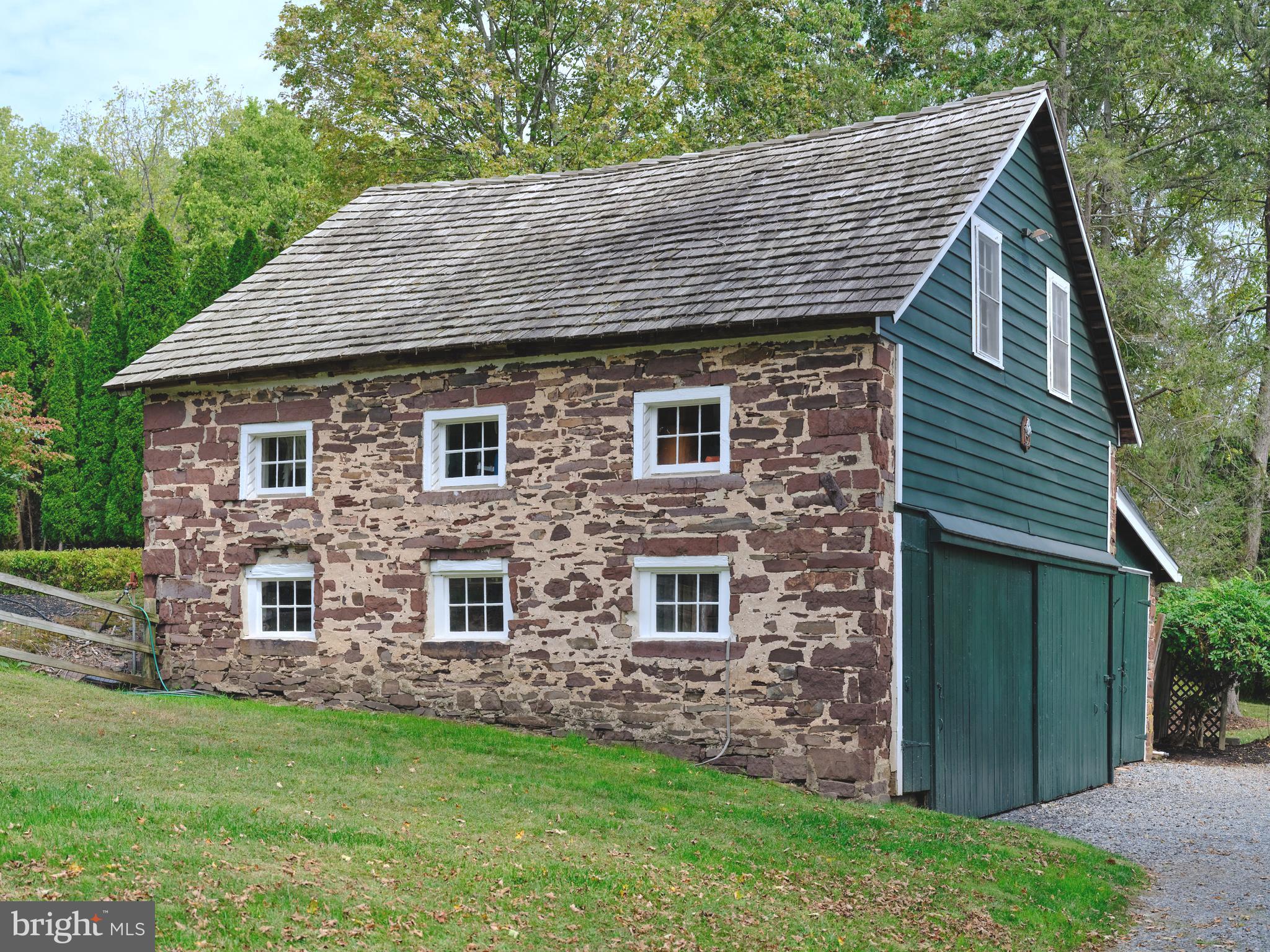 WASHINGTON CROSSING - Farm
