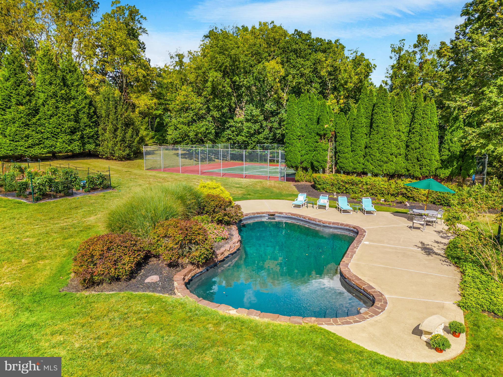 WASHINGTON CROSSING - Farm