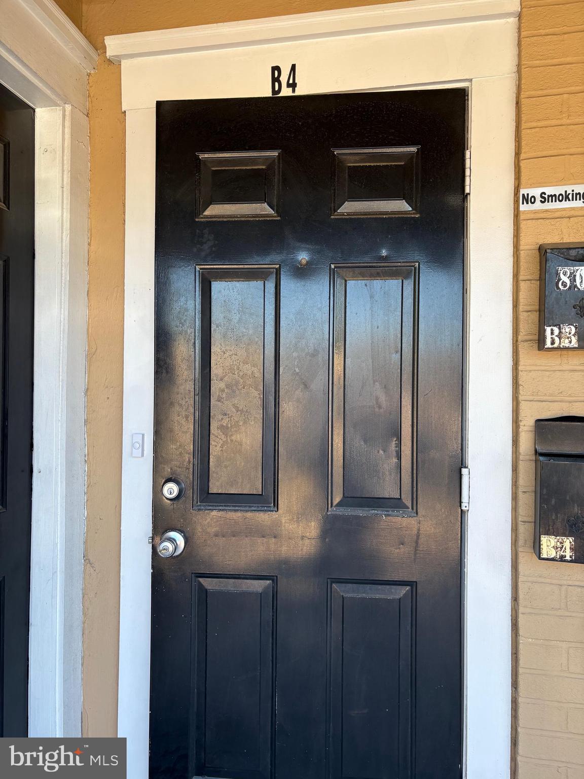 803-805 WHITE HORSE PK B4