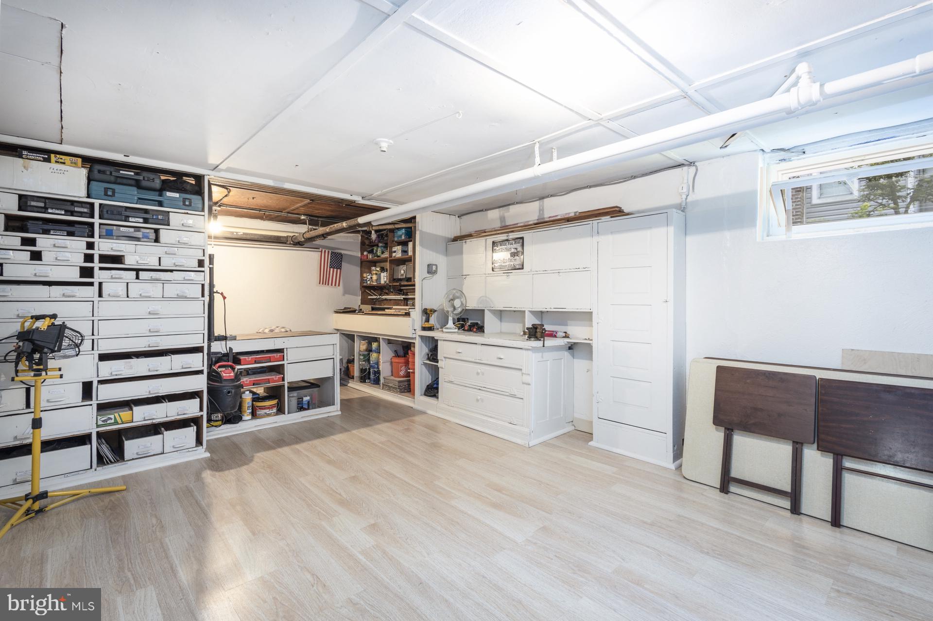 NORTH HILLS - Residential