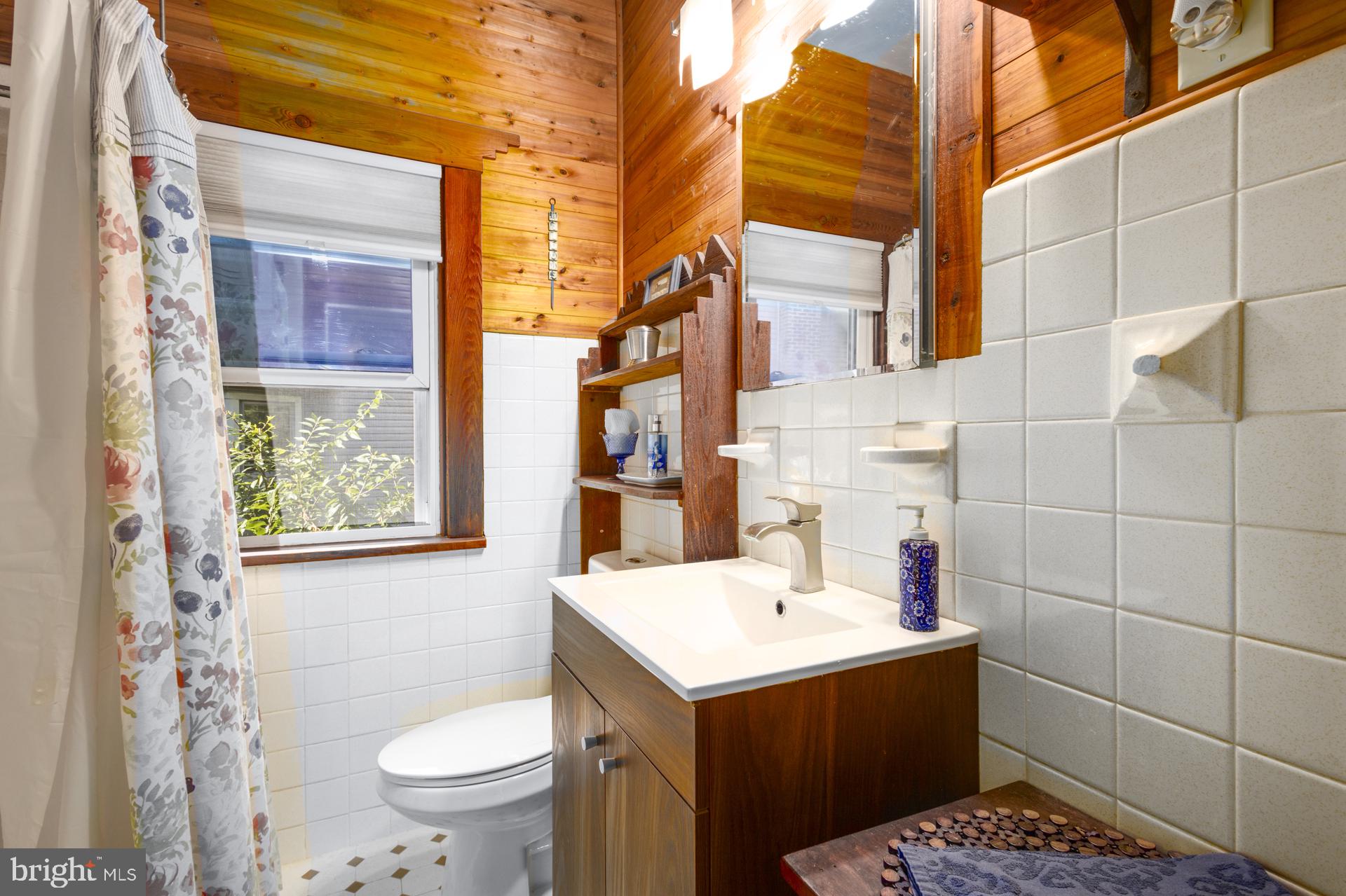 NORTH HILLS - Residential