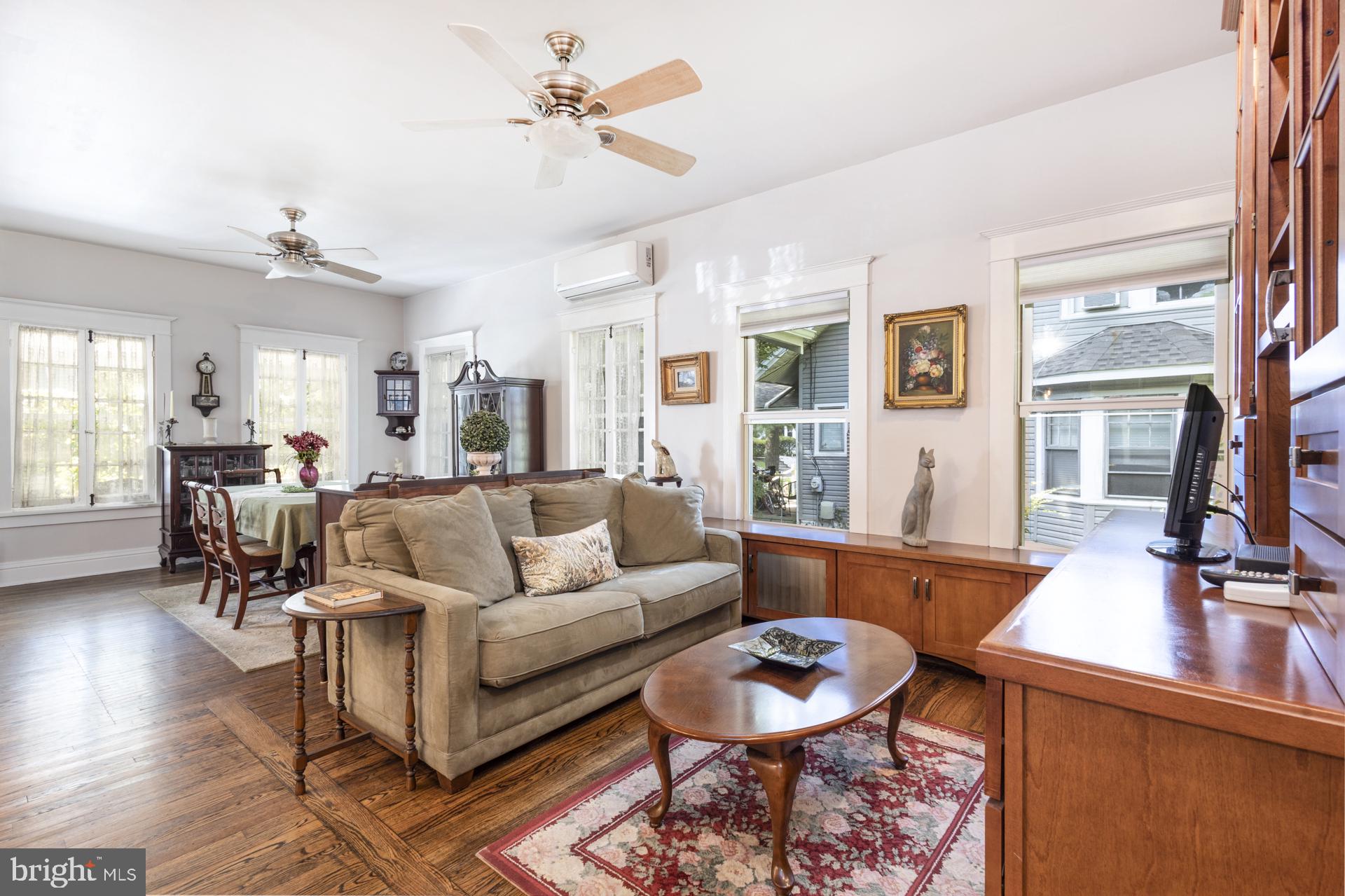 NORTH HILLS - Residential