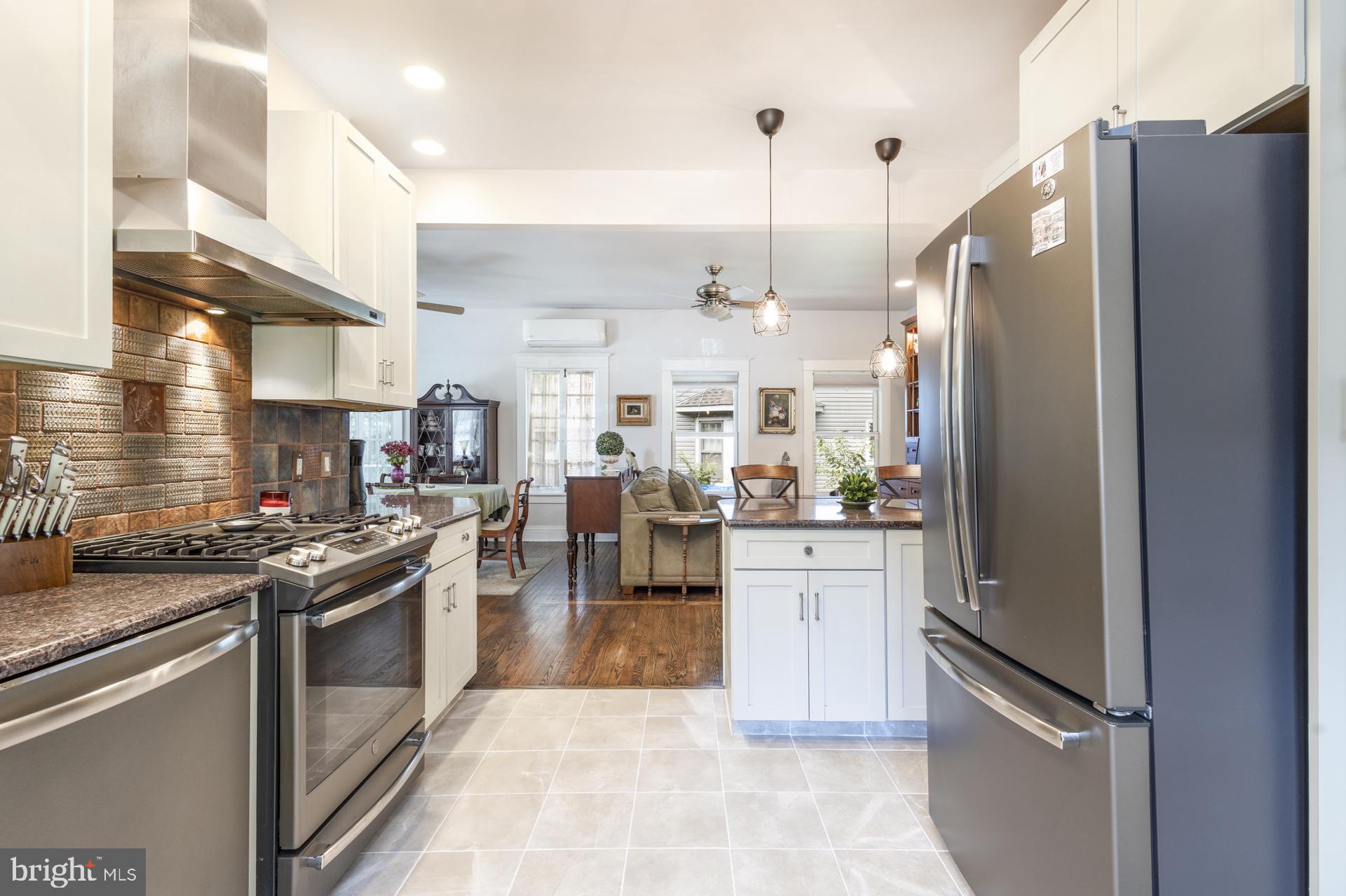 NORTH HILLS - Residential