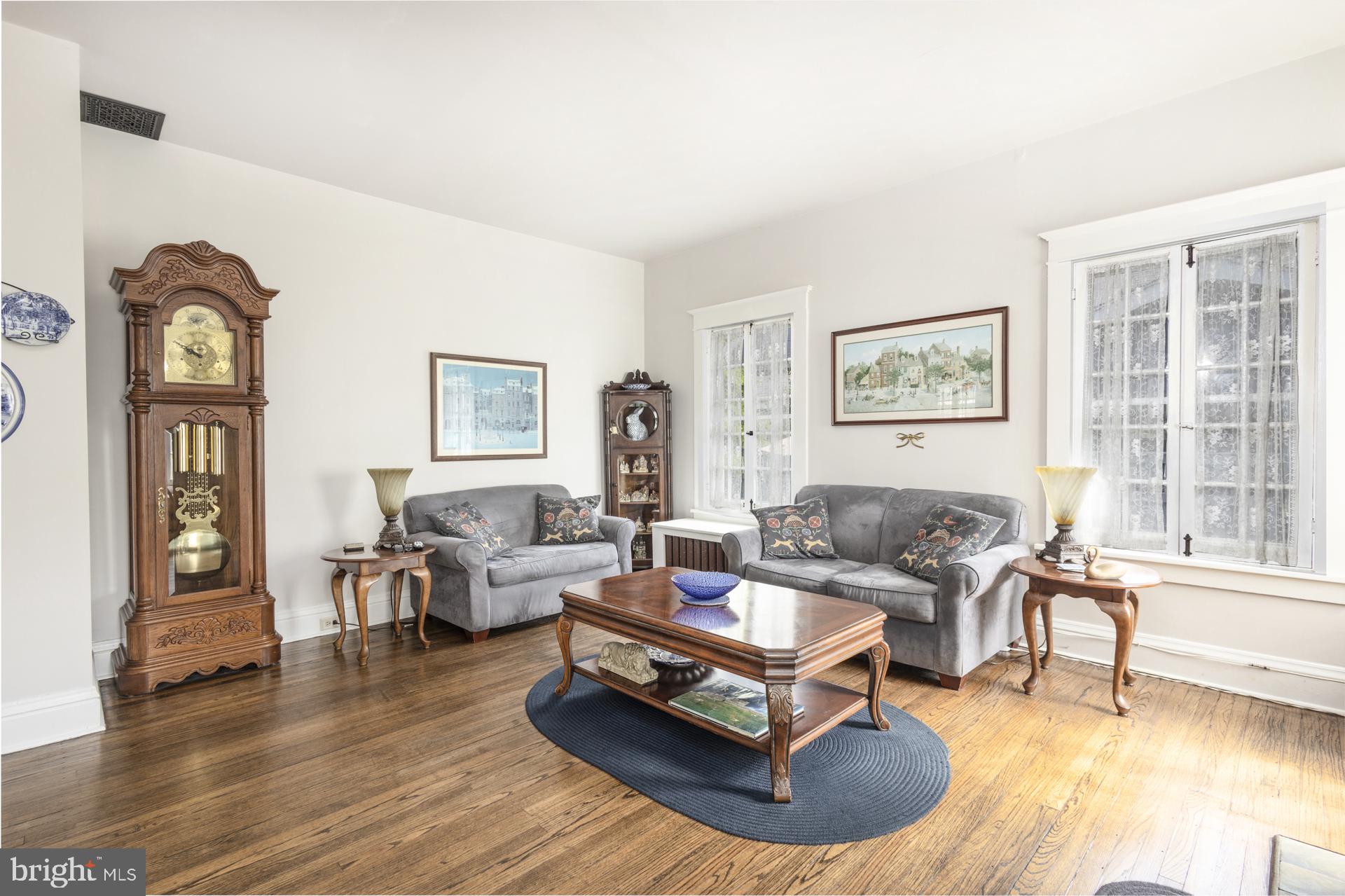 NORTH HILLS - Residential