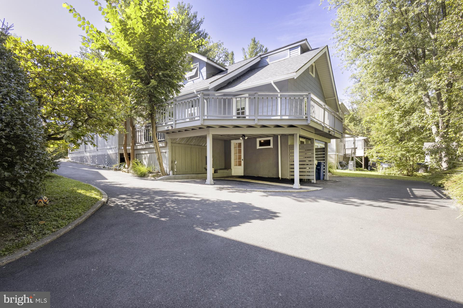 NORTH HILLS - Residential