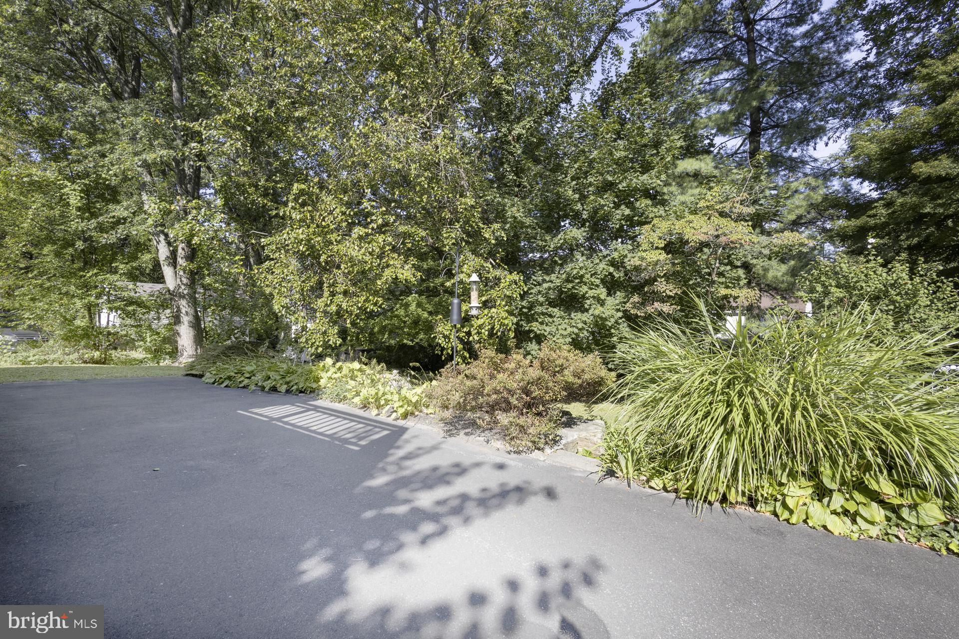 NORTH HILLS - Residential