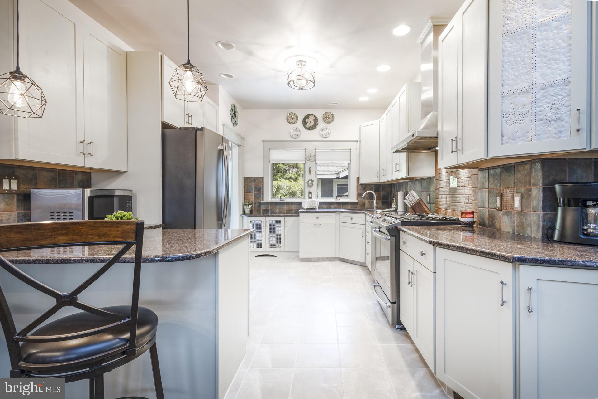 NORTH HILLS - Residential