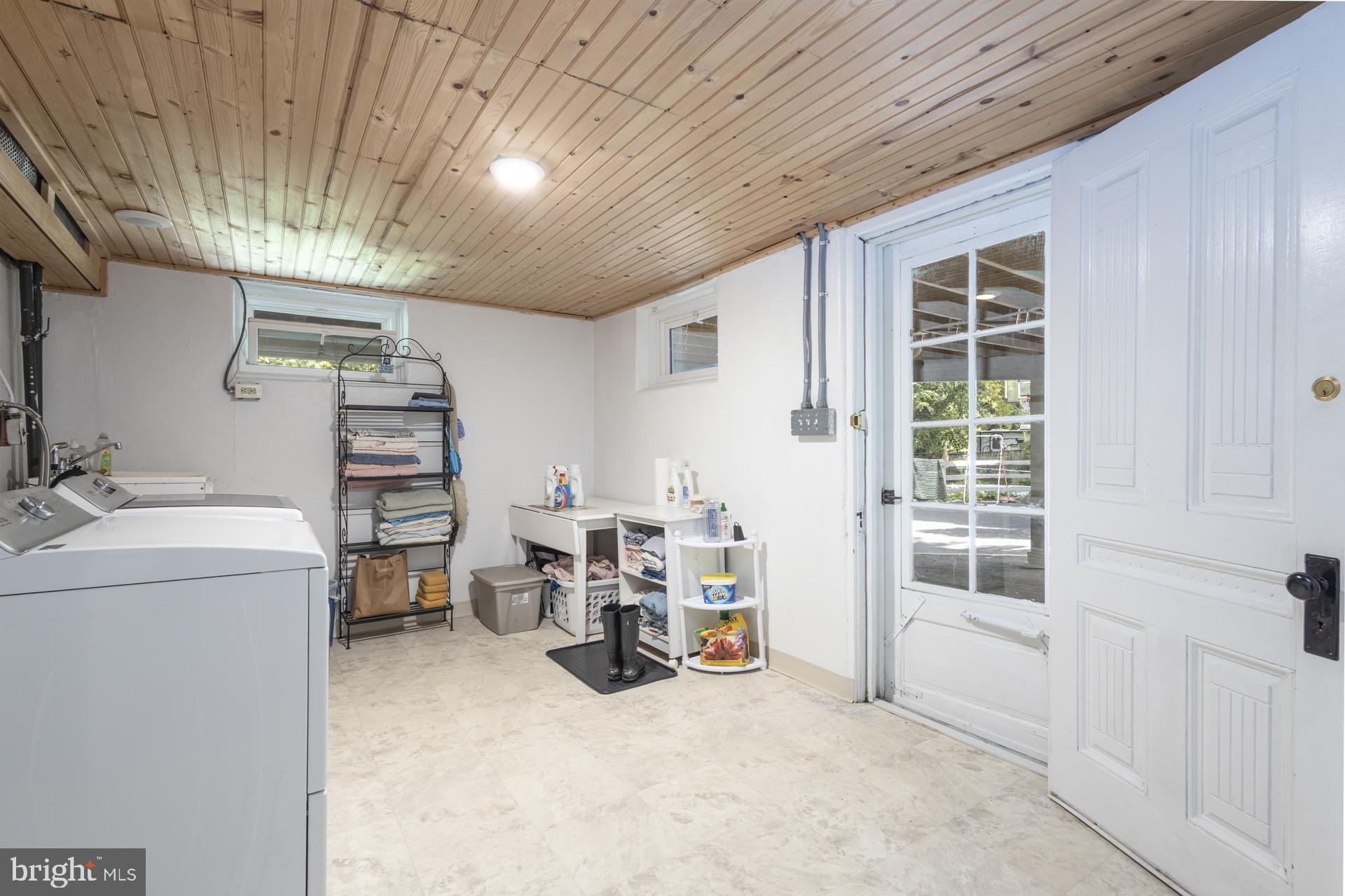 NORTH HILLS - Residential