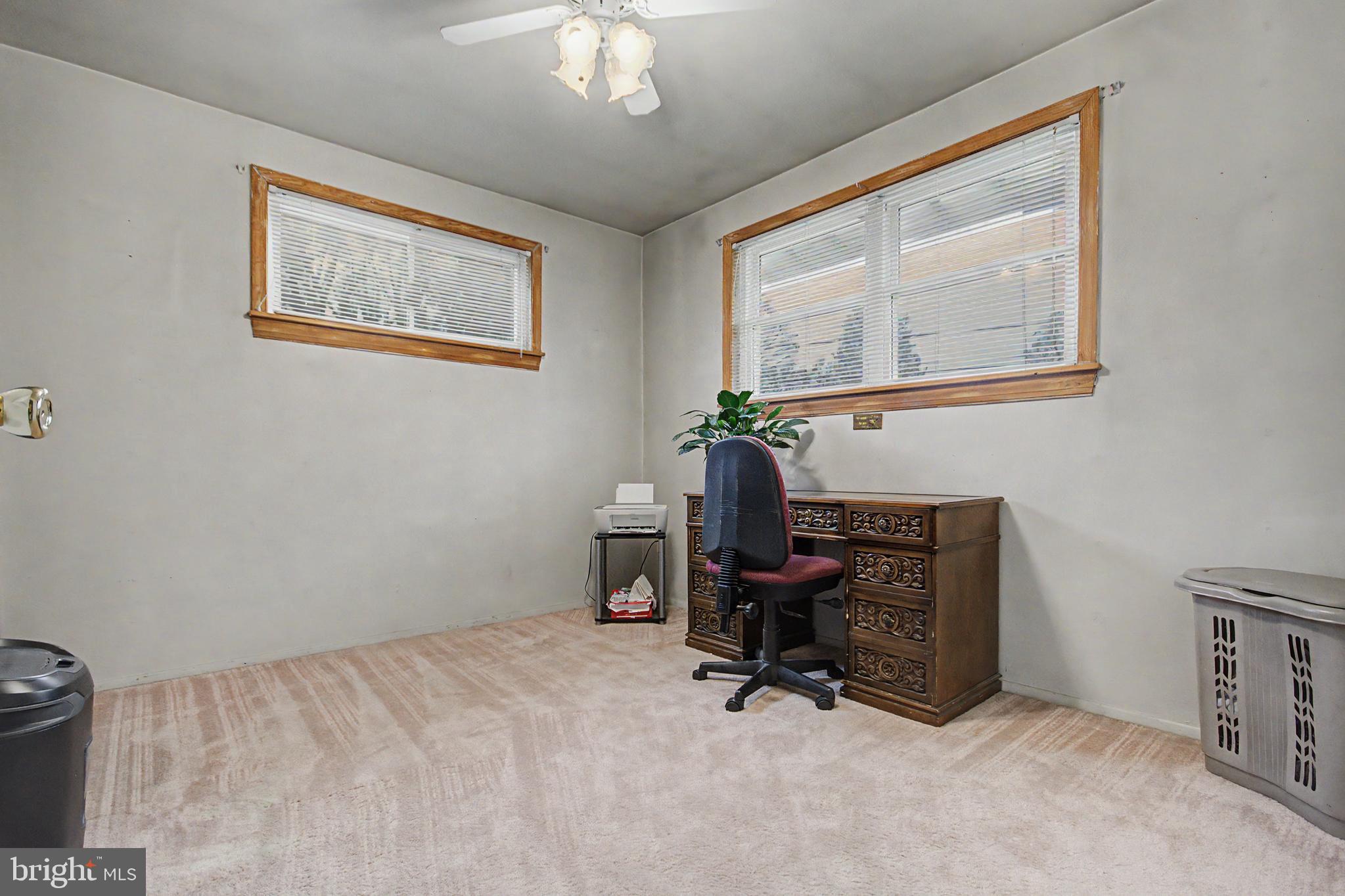 GREENWOOD ACRES - Residential