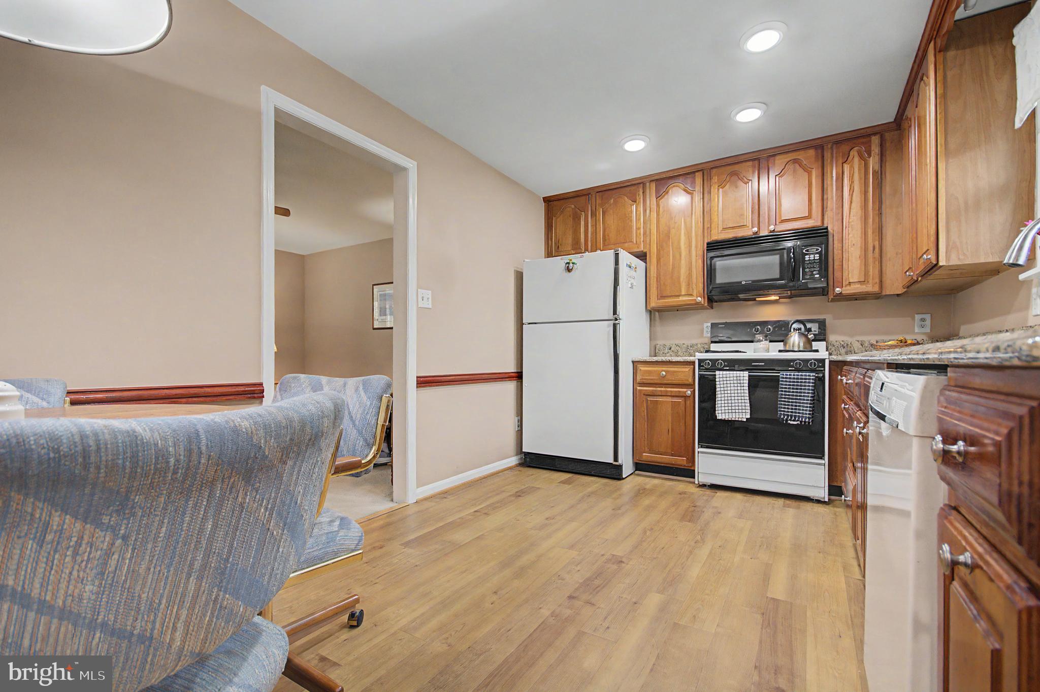 GREENWOOD ACRES - Residential