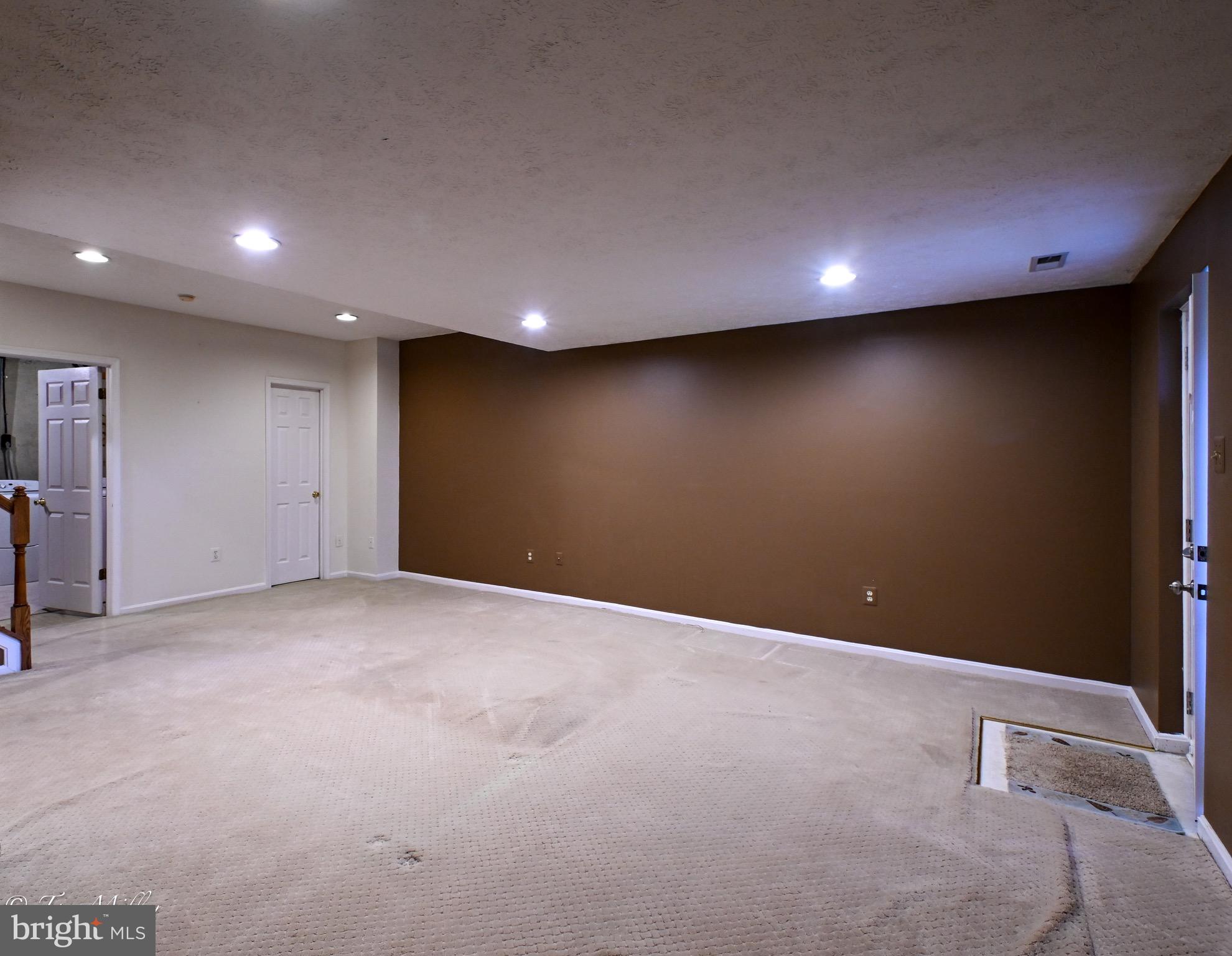 RIDGELYS CHOICE - Residential