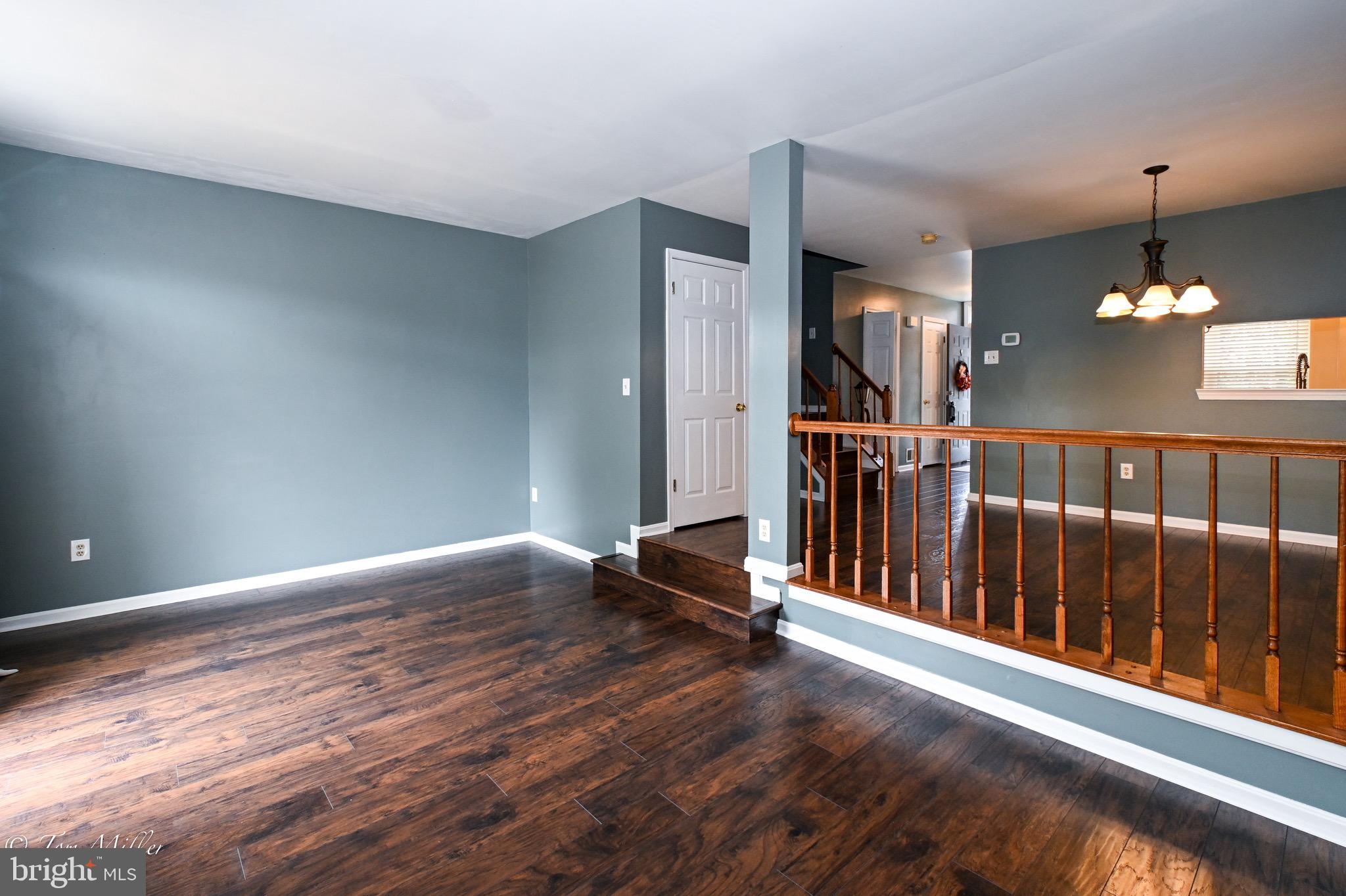 RIDGELYS CHOICE - Residential