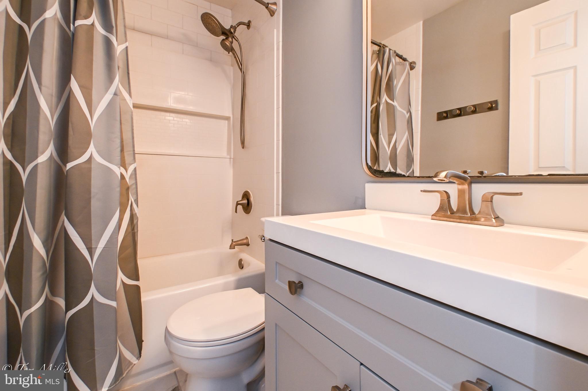 RIDGELYS CHOICE - Residential