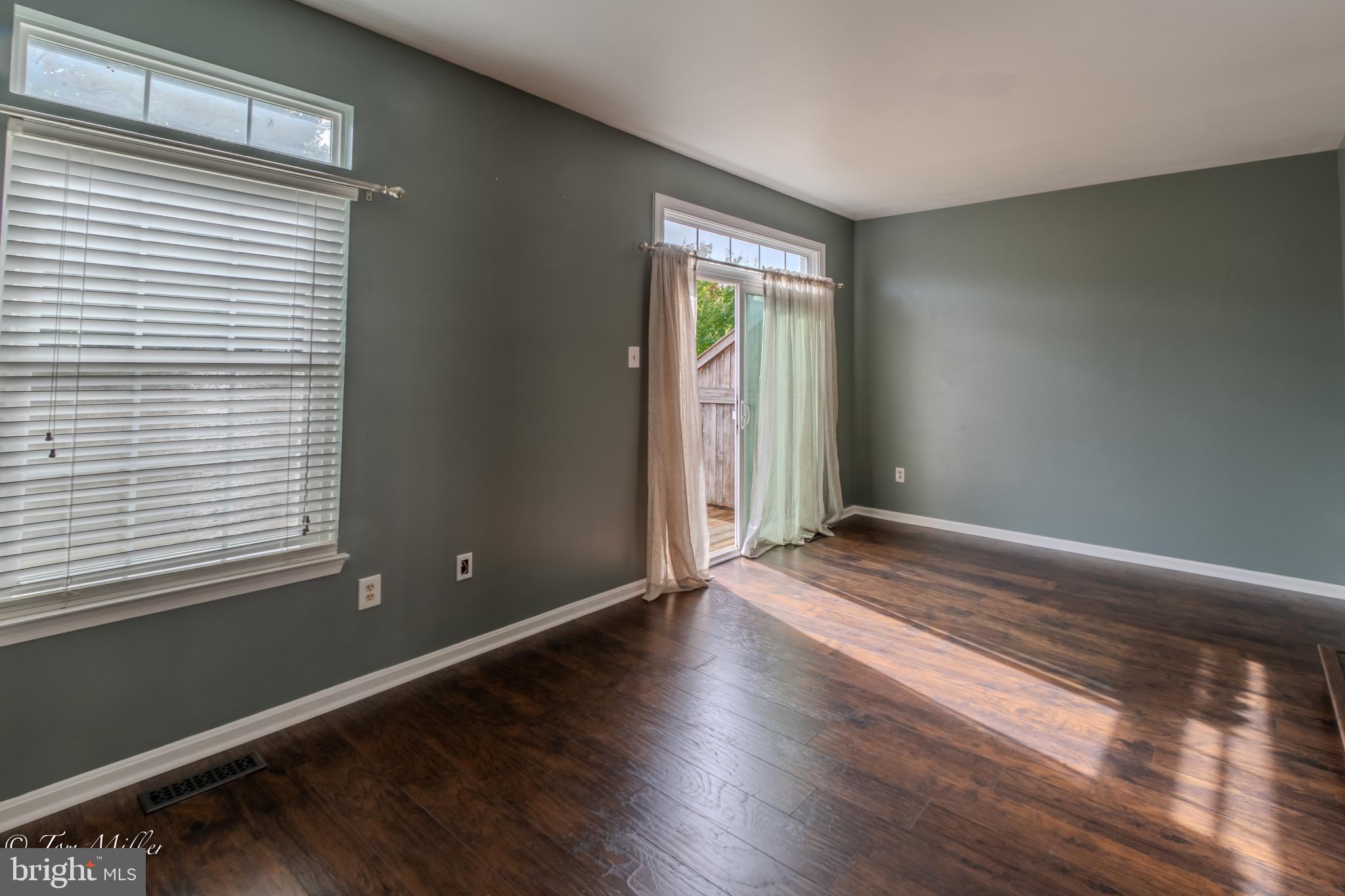 RIDGELYS CHOICE - Residential