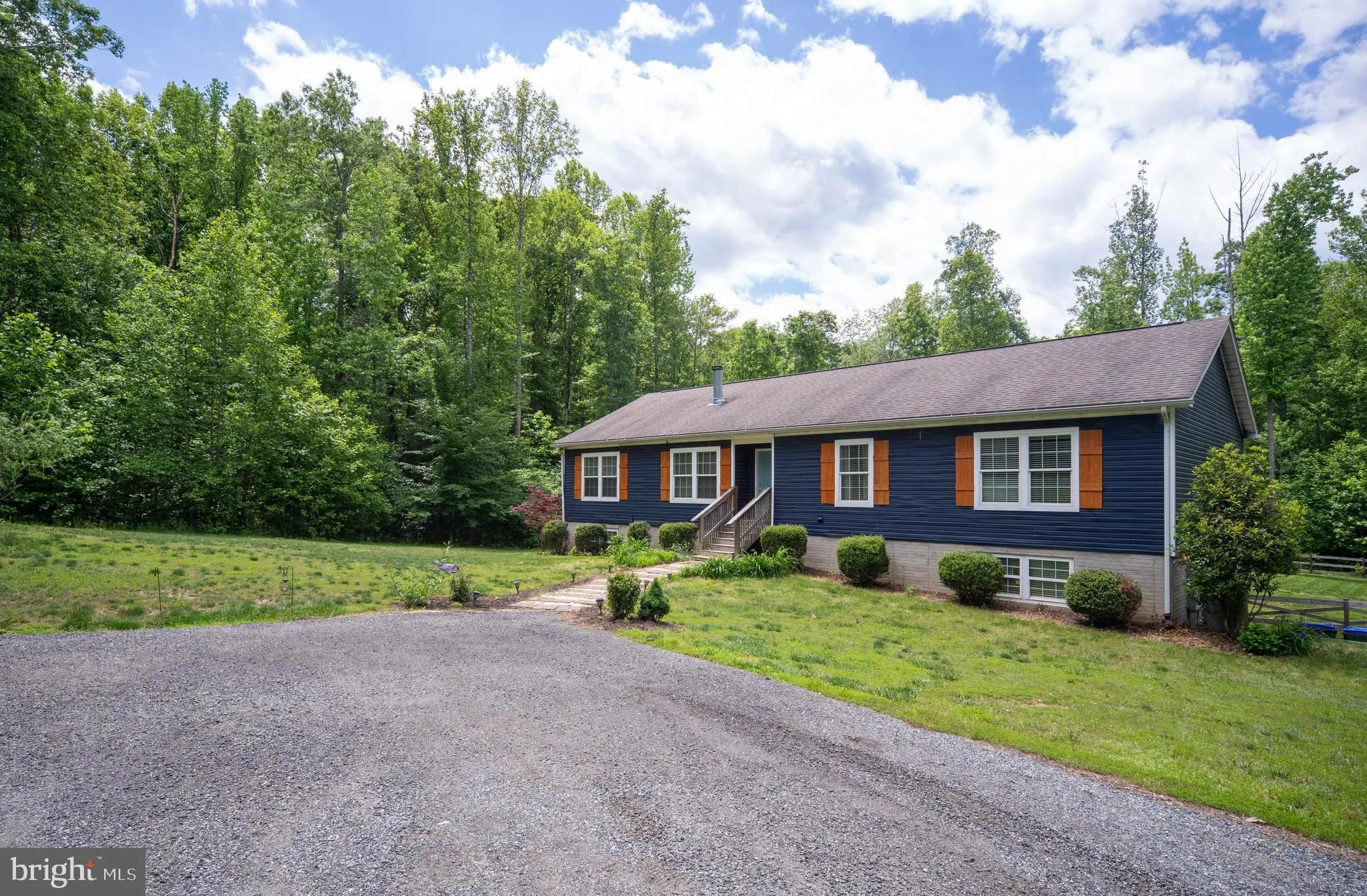 Fredericksburg, Virginia 22406, United States, 5 Bedrooms Bedrooms, ,3 BathroomsBathrooms,Residential,Active,139048