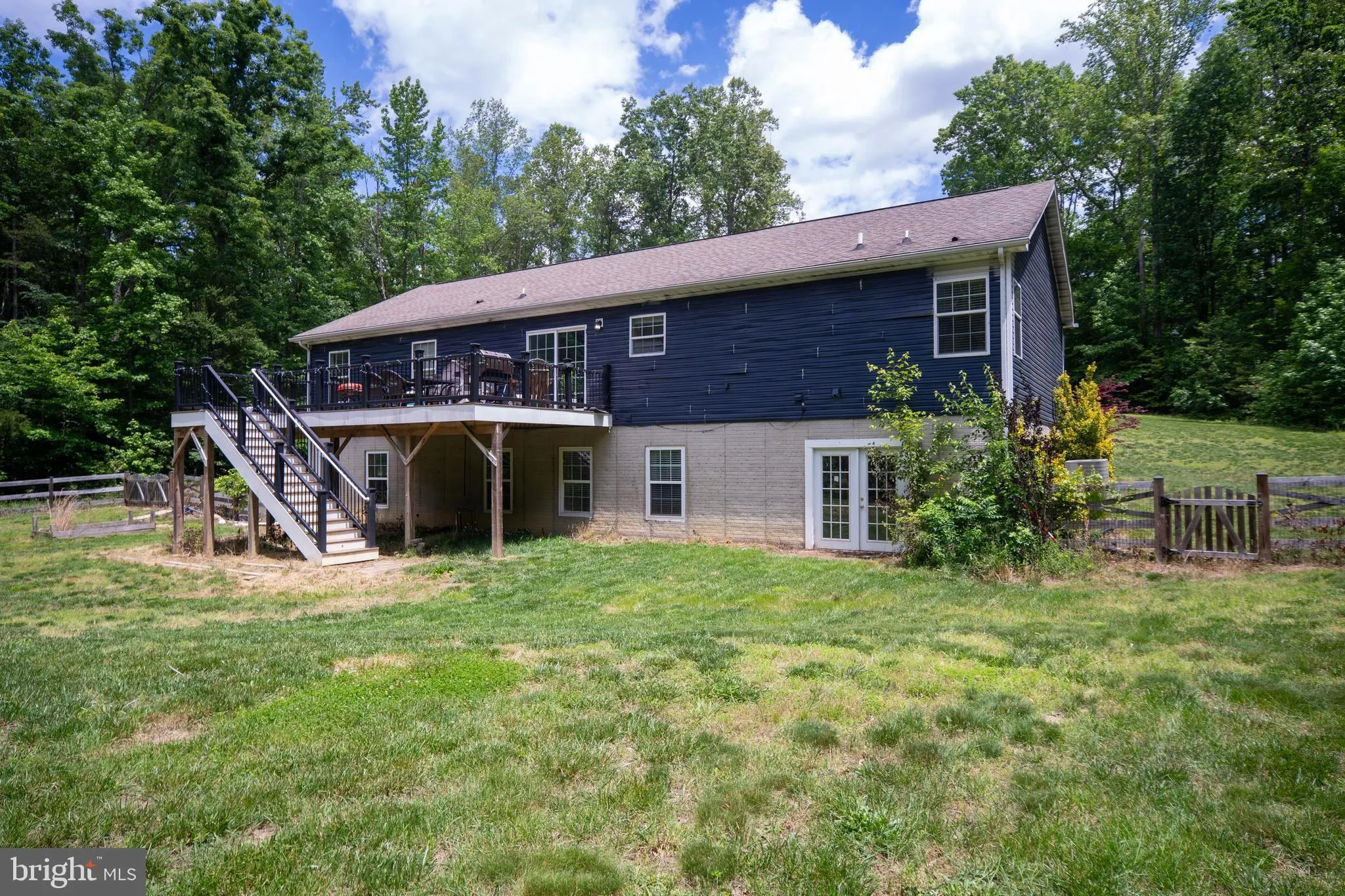 Fredericksburg, Virginia 22406, United States, 5 Bedrooms Bedrooms, ,3 BathroomsBathrooms,Residential,Active,139048