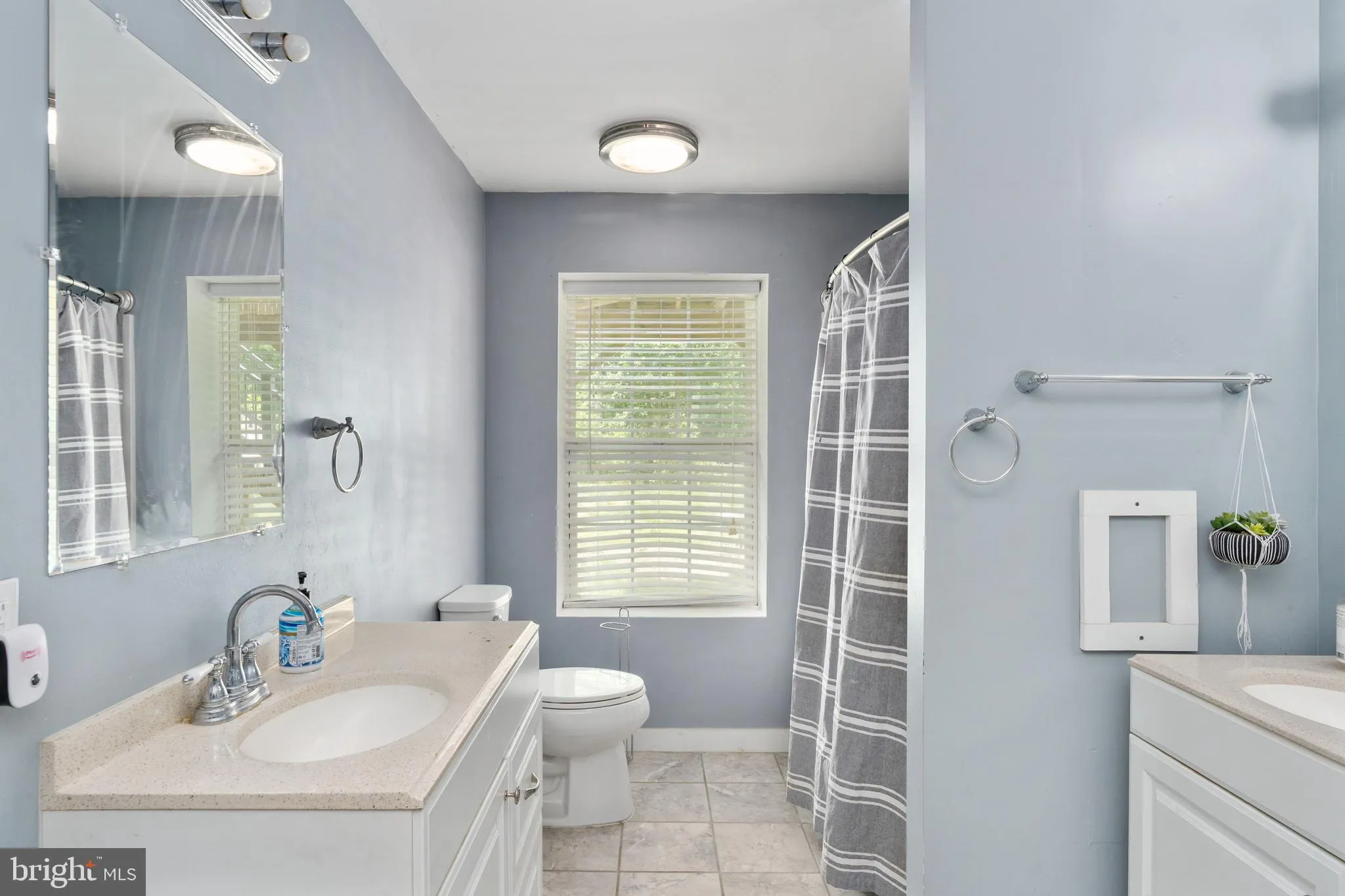 Fredericksburg, Virginia 22406, United States, 5 Bedrooms Bedrooms, ,3 BathroomsBathrooms,Residential,Active,139048