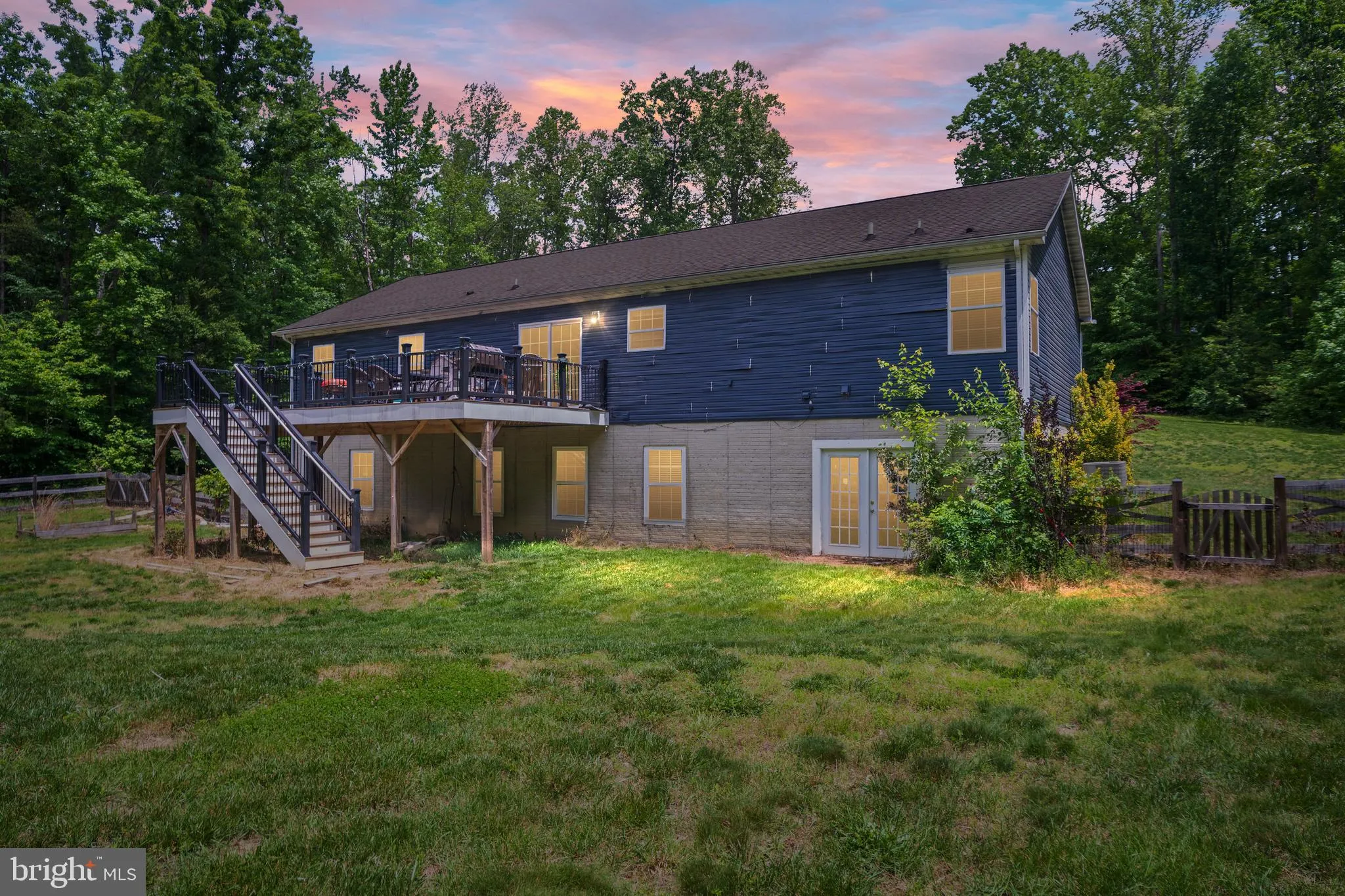 Fredericksburg, Virginia 22406, United States, 5 Bedrooms Bedrooms, ,3 BathroomsBathrooms,Residential,Active,139048