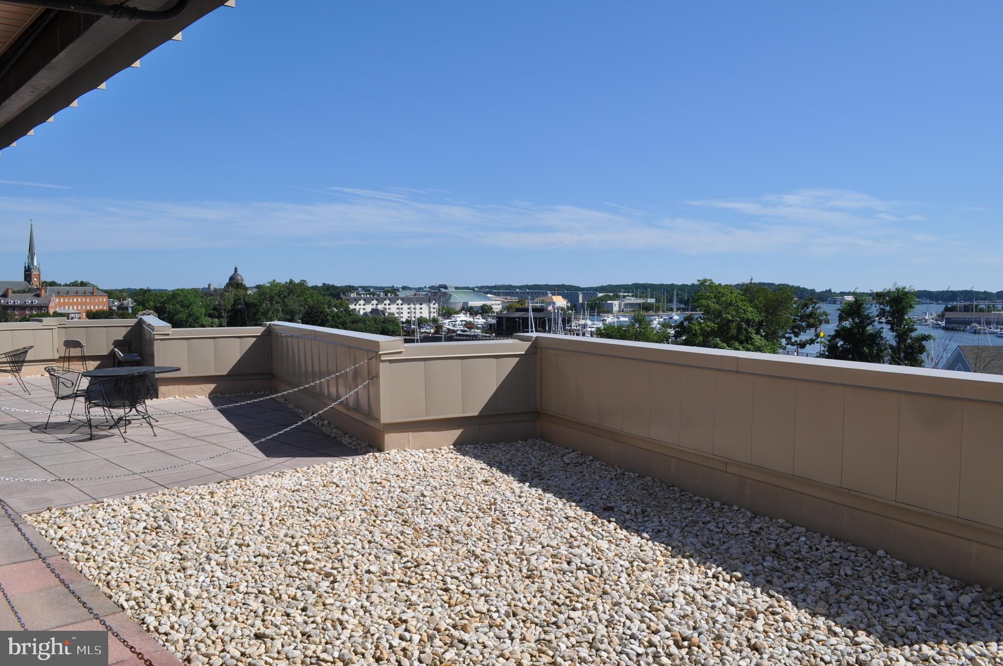 EASTPORT - Residential