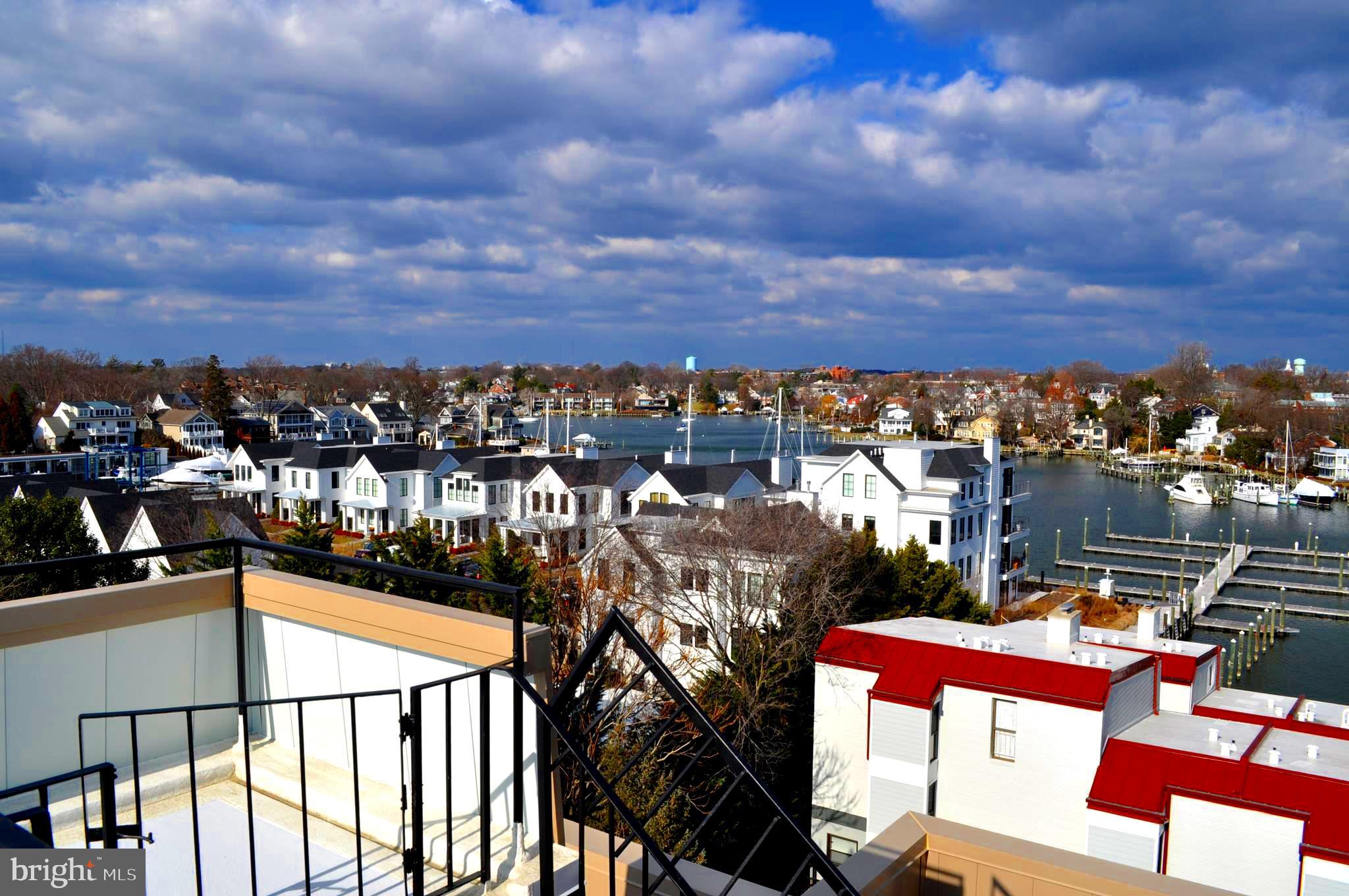 EASTPORT - Residential