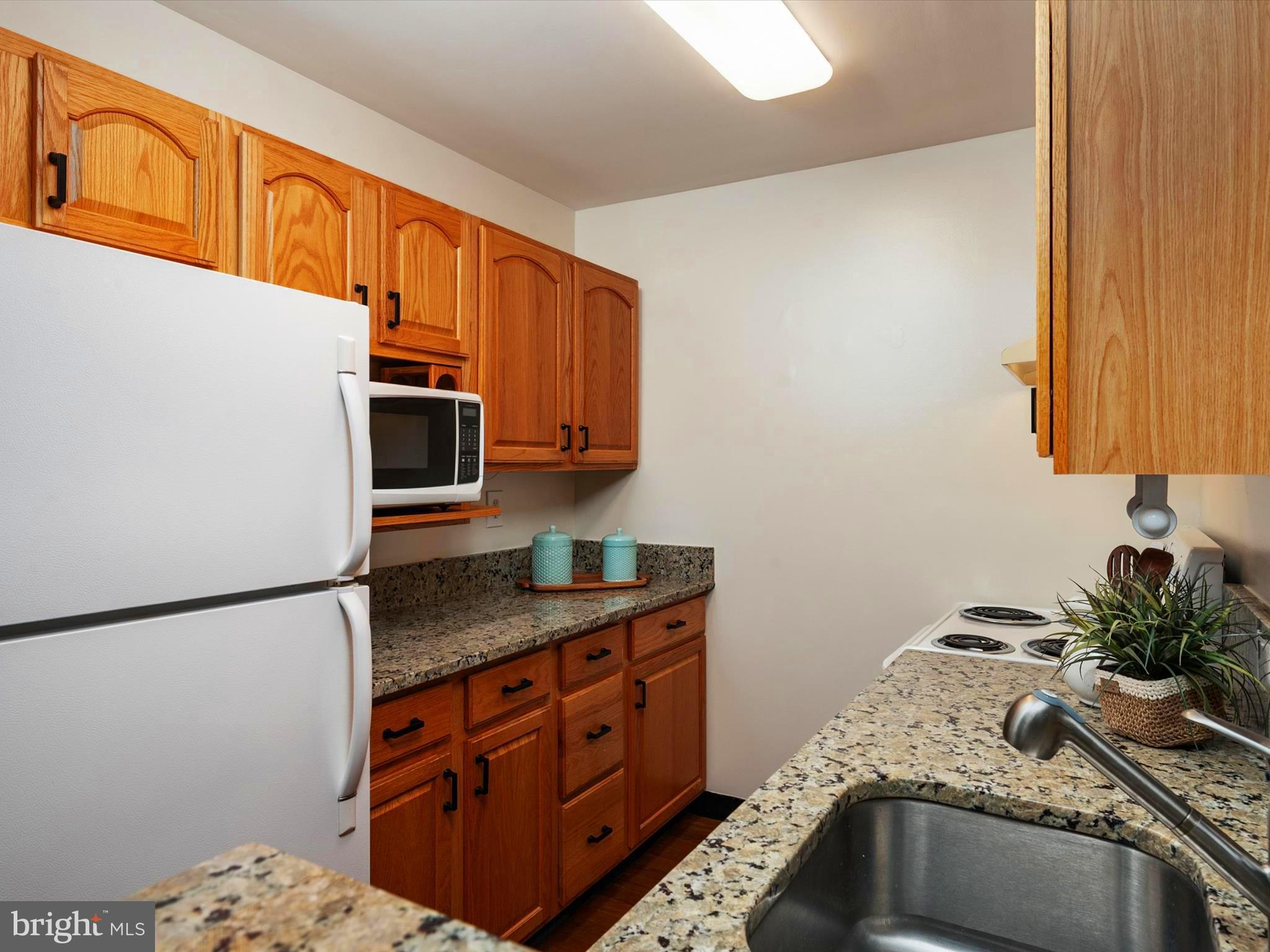 EASTPORT - Residential