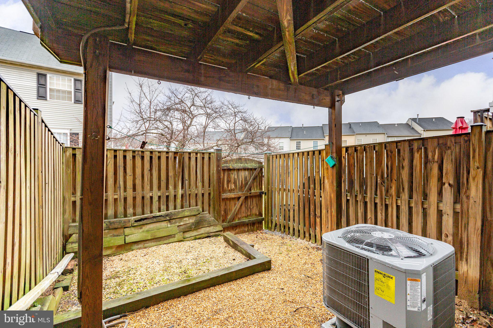 STOCKBRIDGE CONDO - Residential