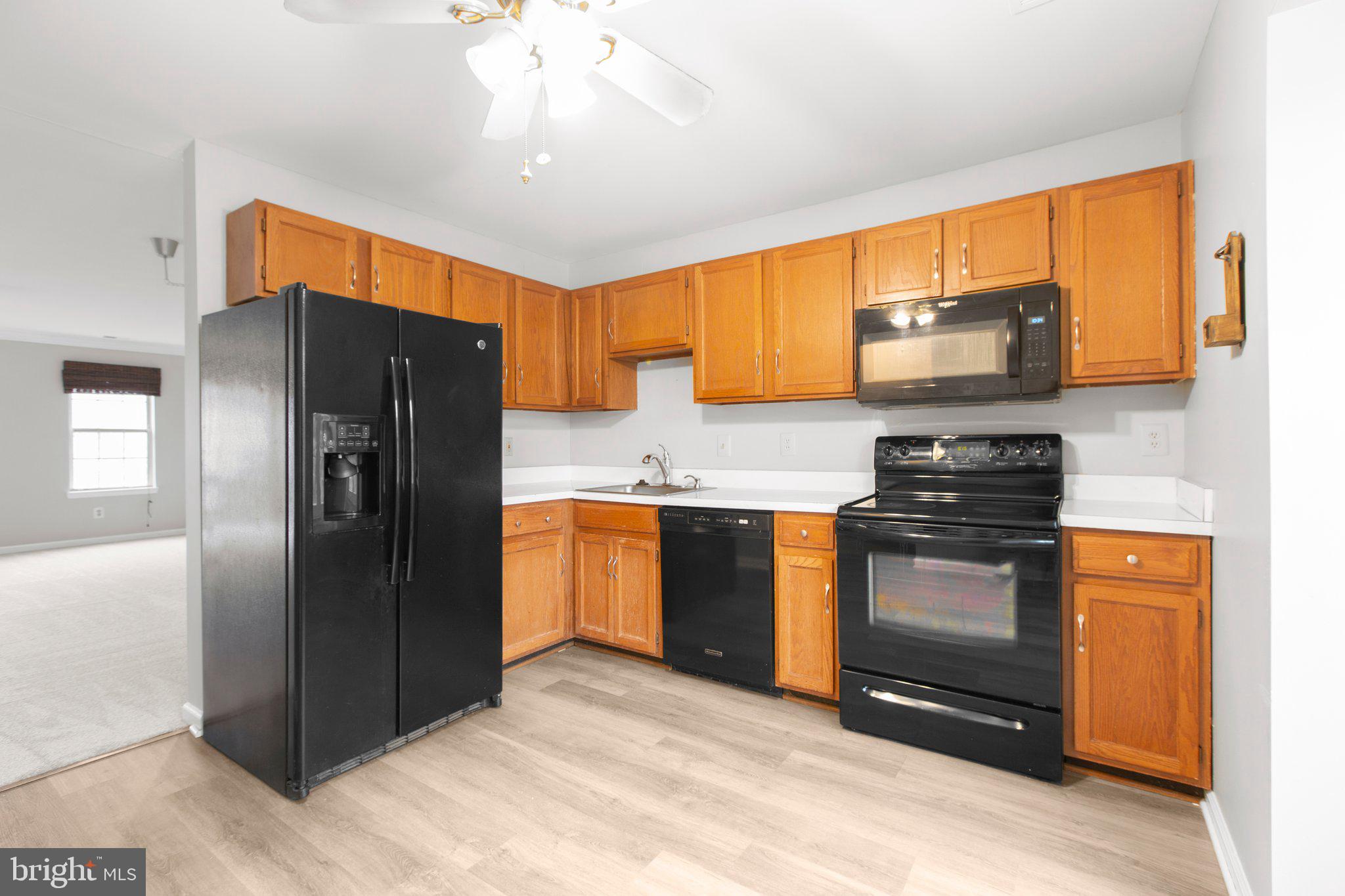 STOCKBRIDGE CONDO - Residential