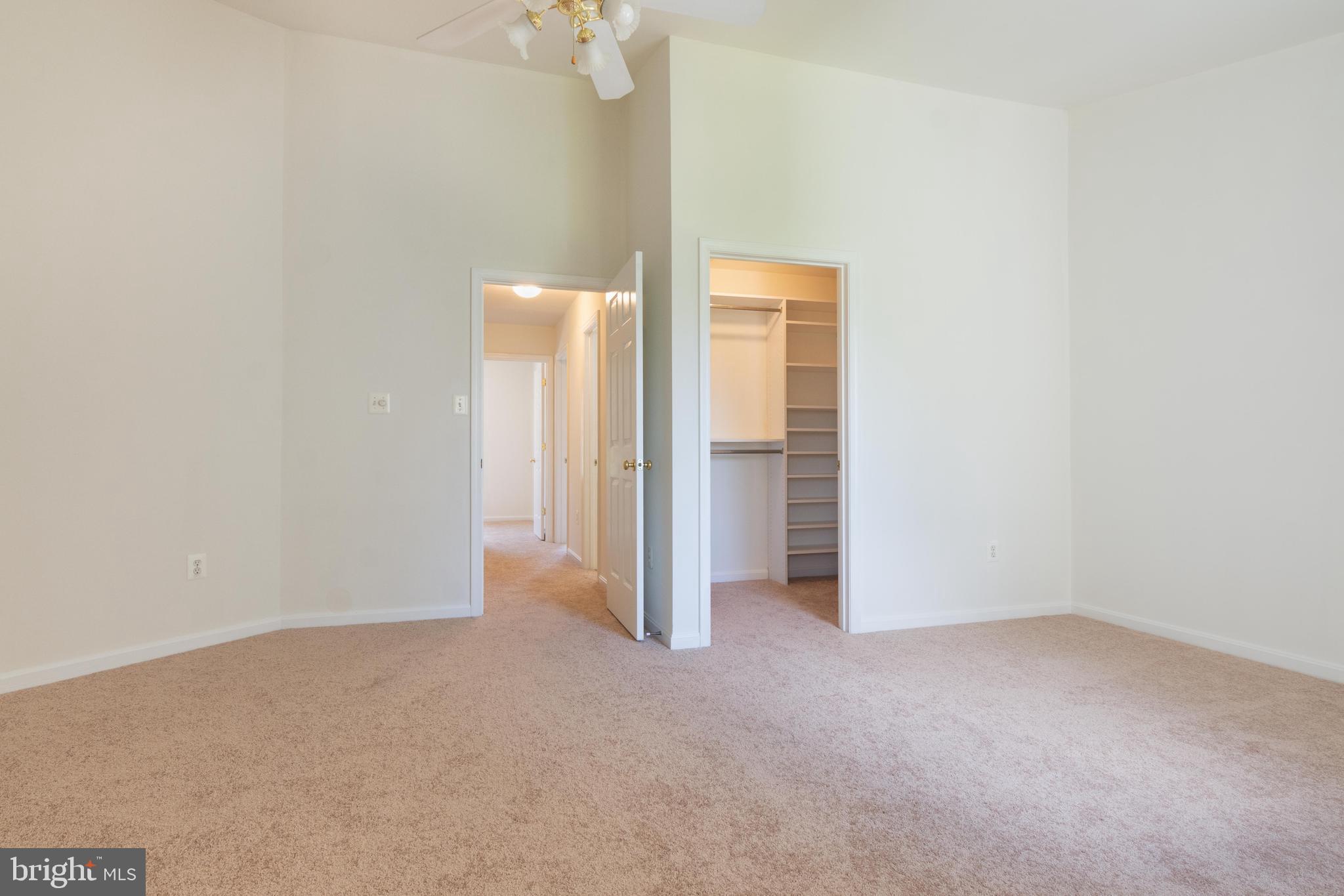 RIVER OAKS - Residential Lease