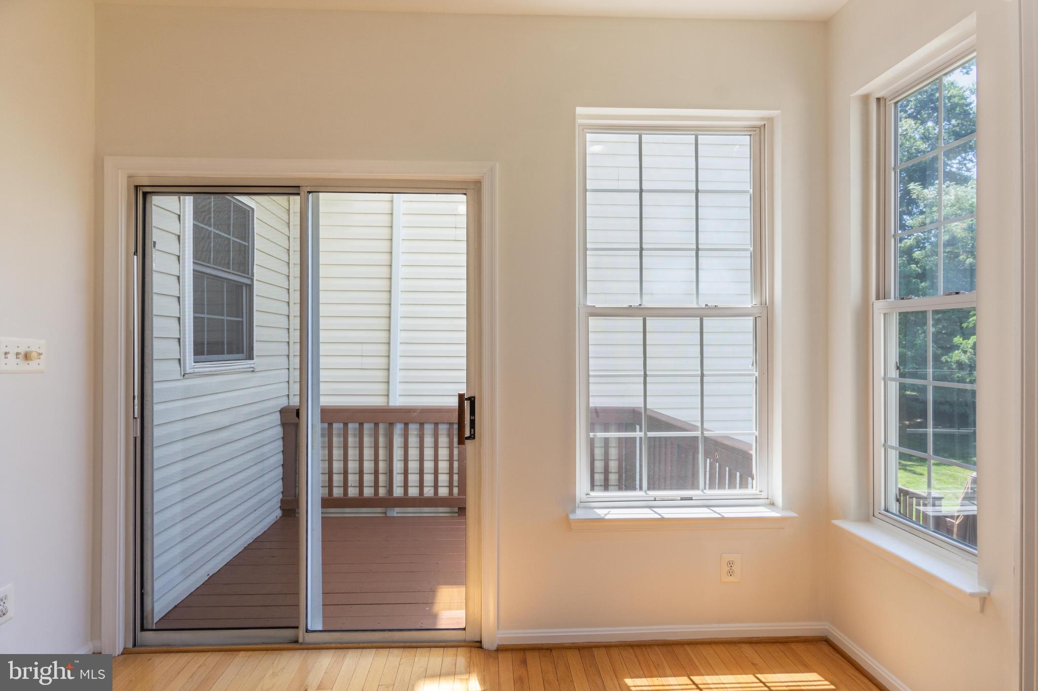 RIVER OAKS - Residential Lease