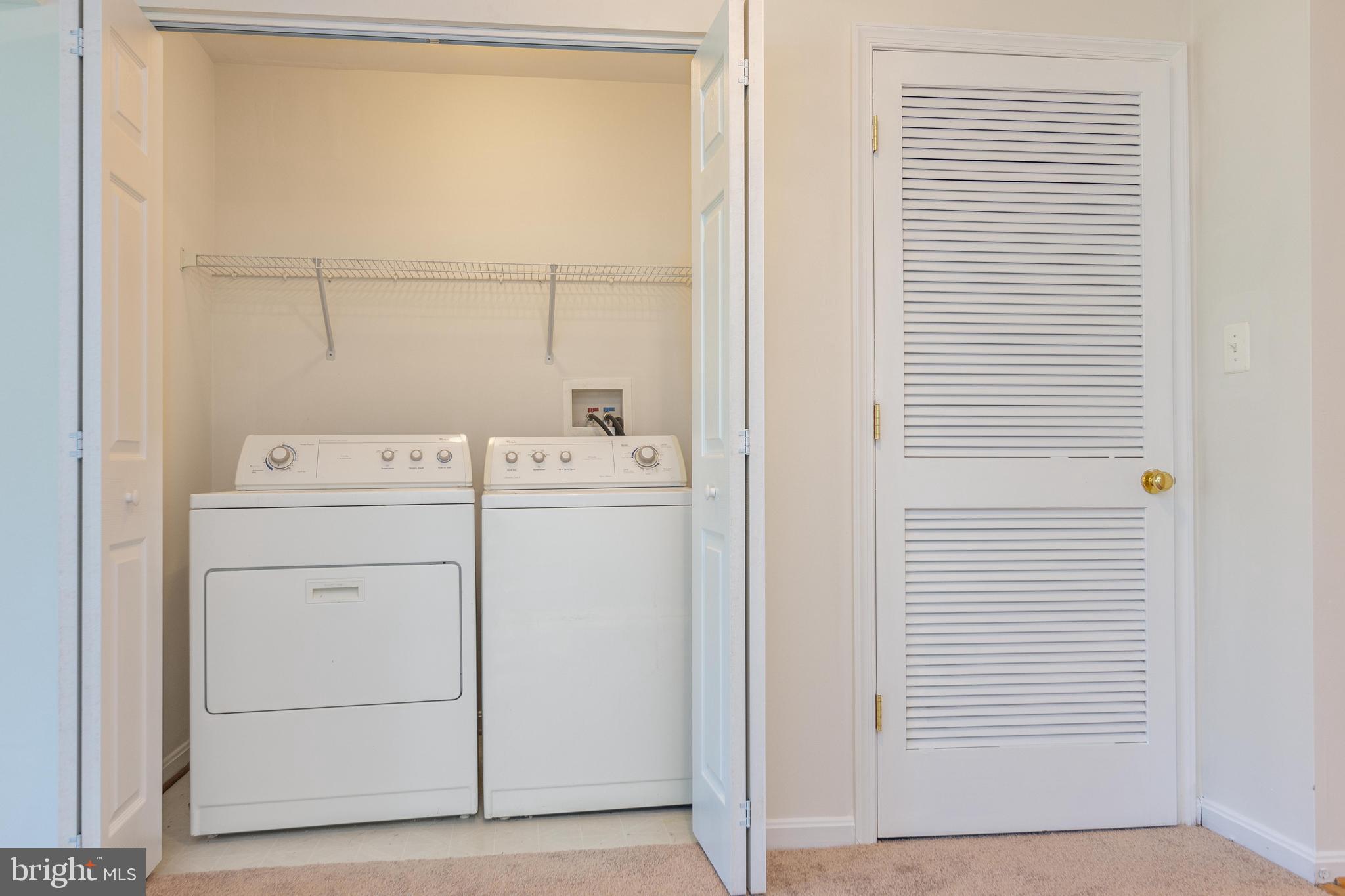 RIVER OAKS - Residential Lease