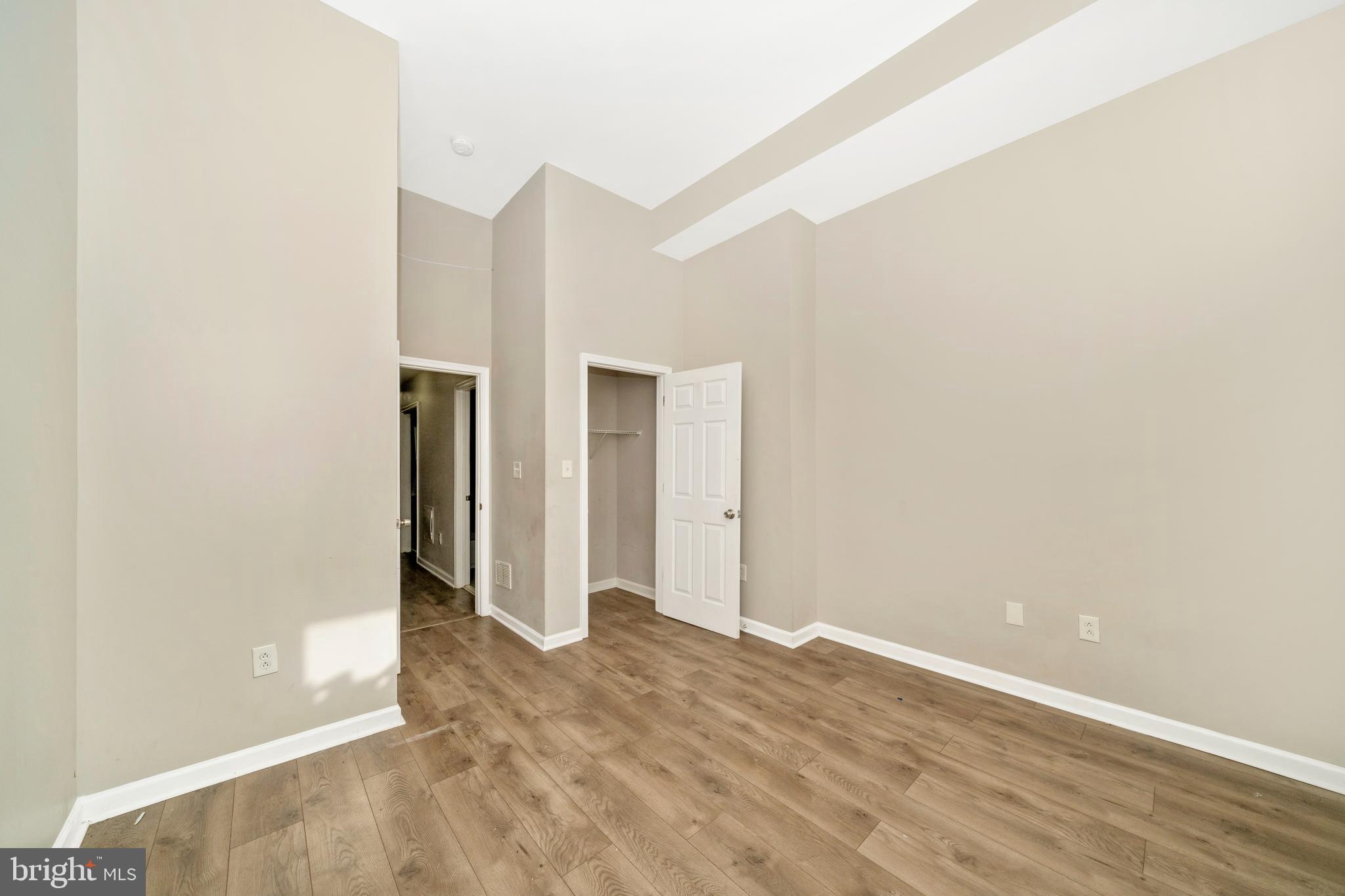HARLEM PARK - Residential Income