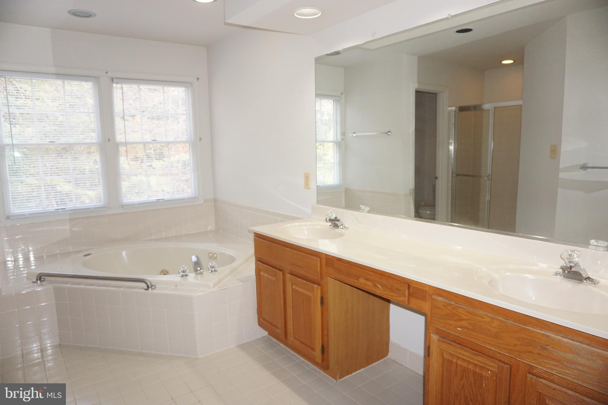 FOX RUN NORTH - Residential Lease