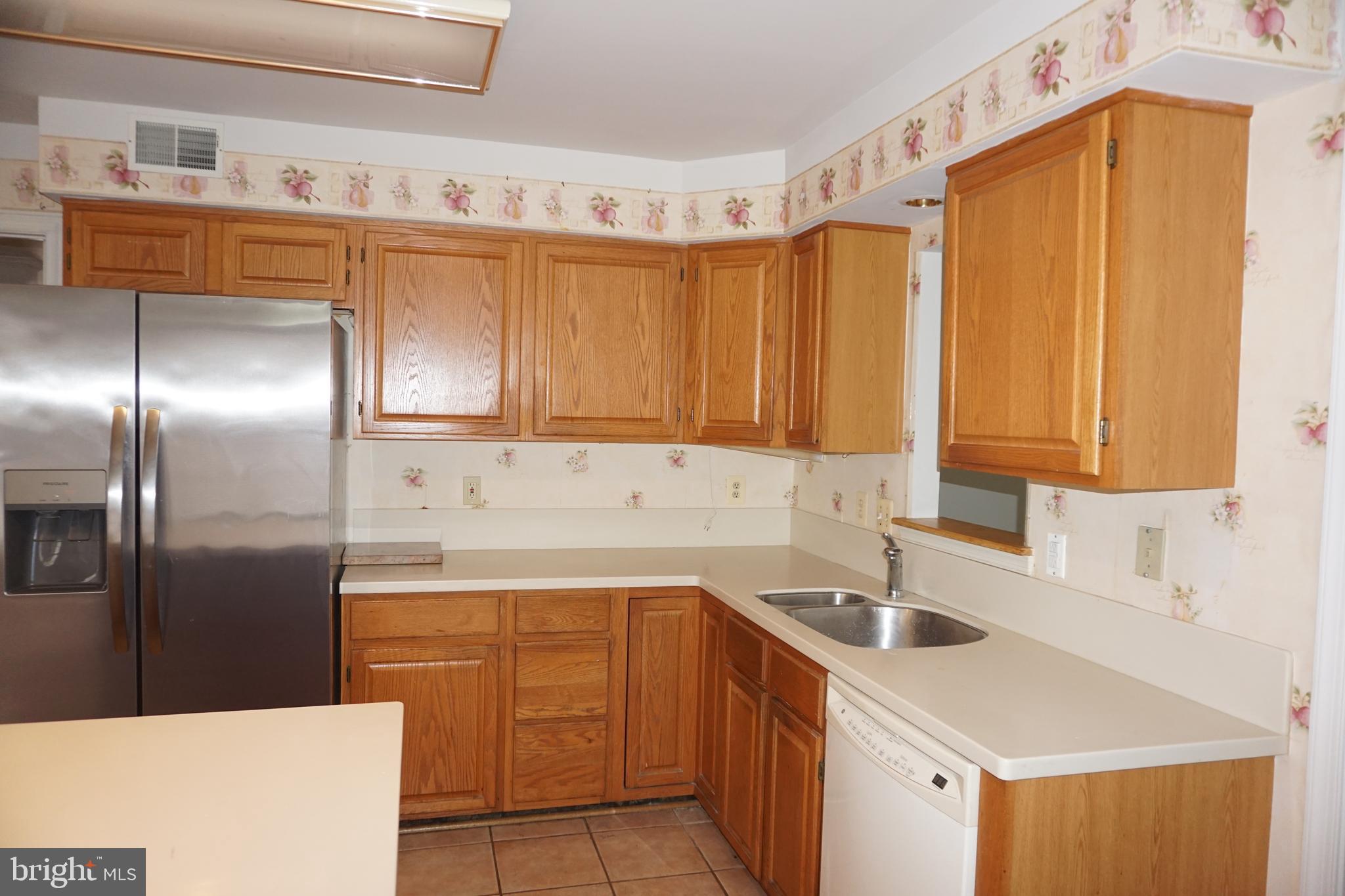 FOX RUN NORTH - Residential Lease