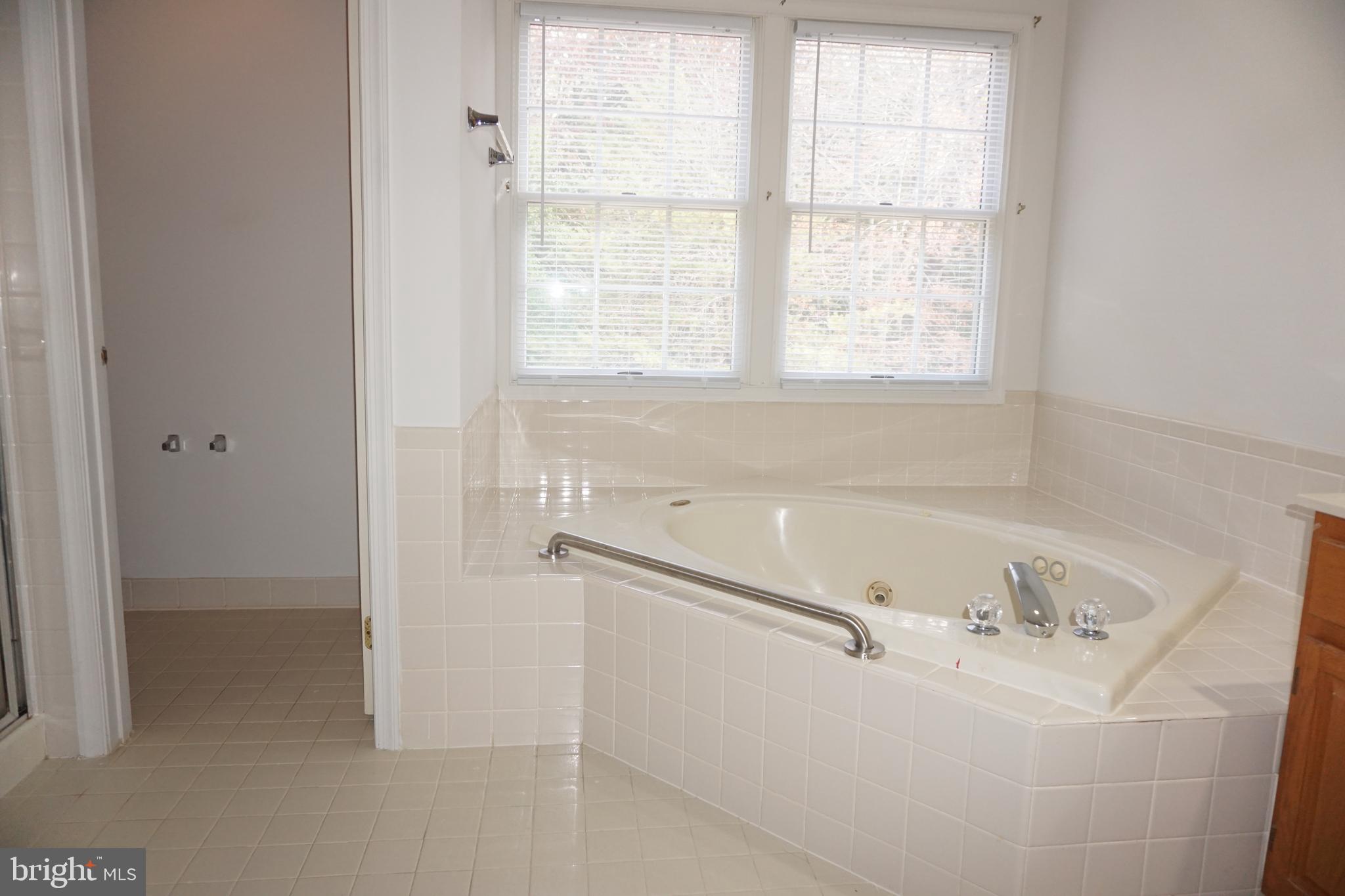 FOX RUN NORTH - Residential Lease