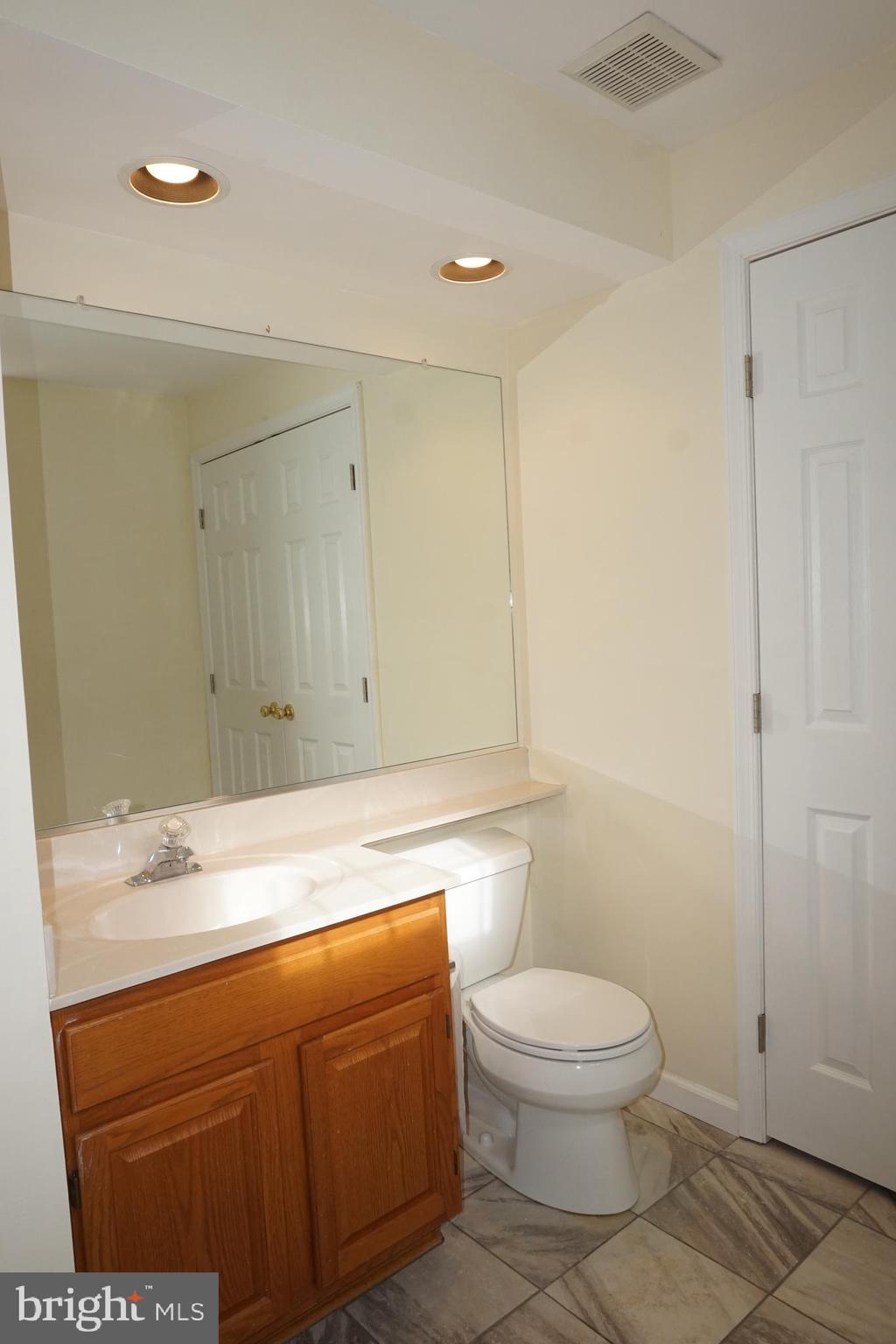 FOX RUN NORTH - Residential Lease