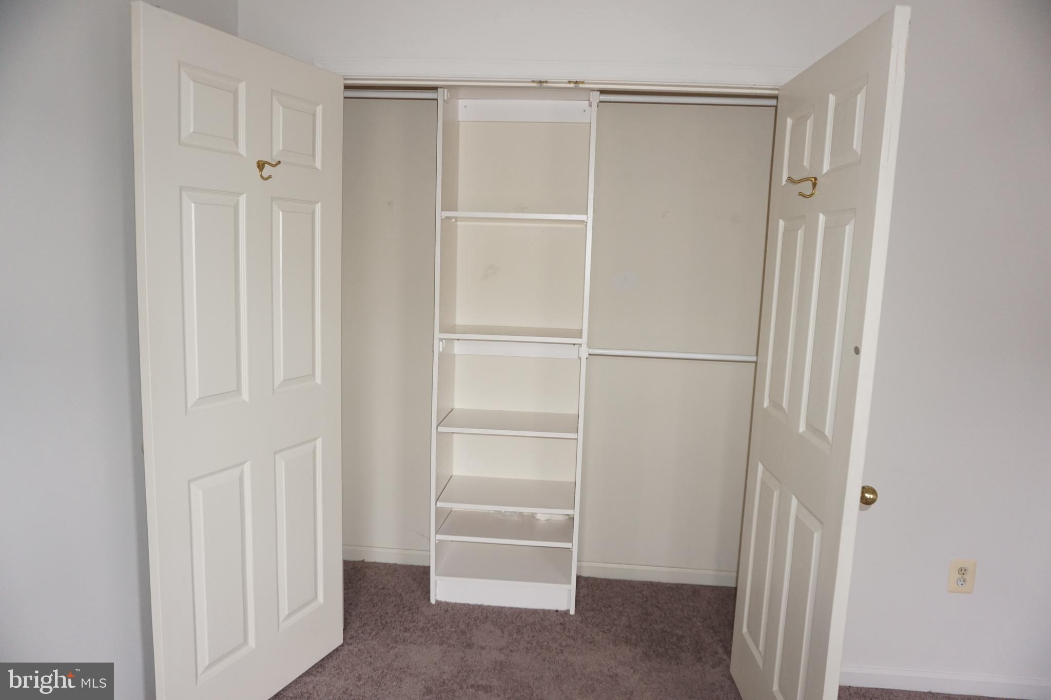 FOX RUN NORTH - Residential Lease