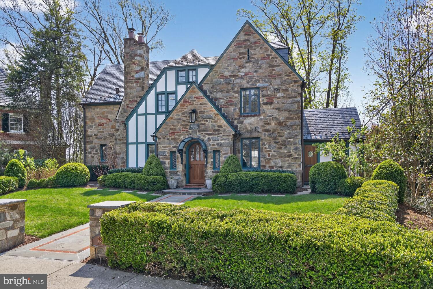 MASSACHUSETTS AVENUE HEIGHTS - Residential