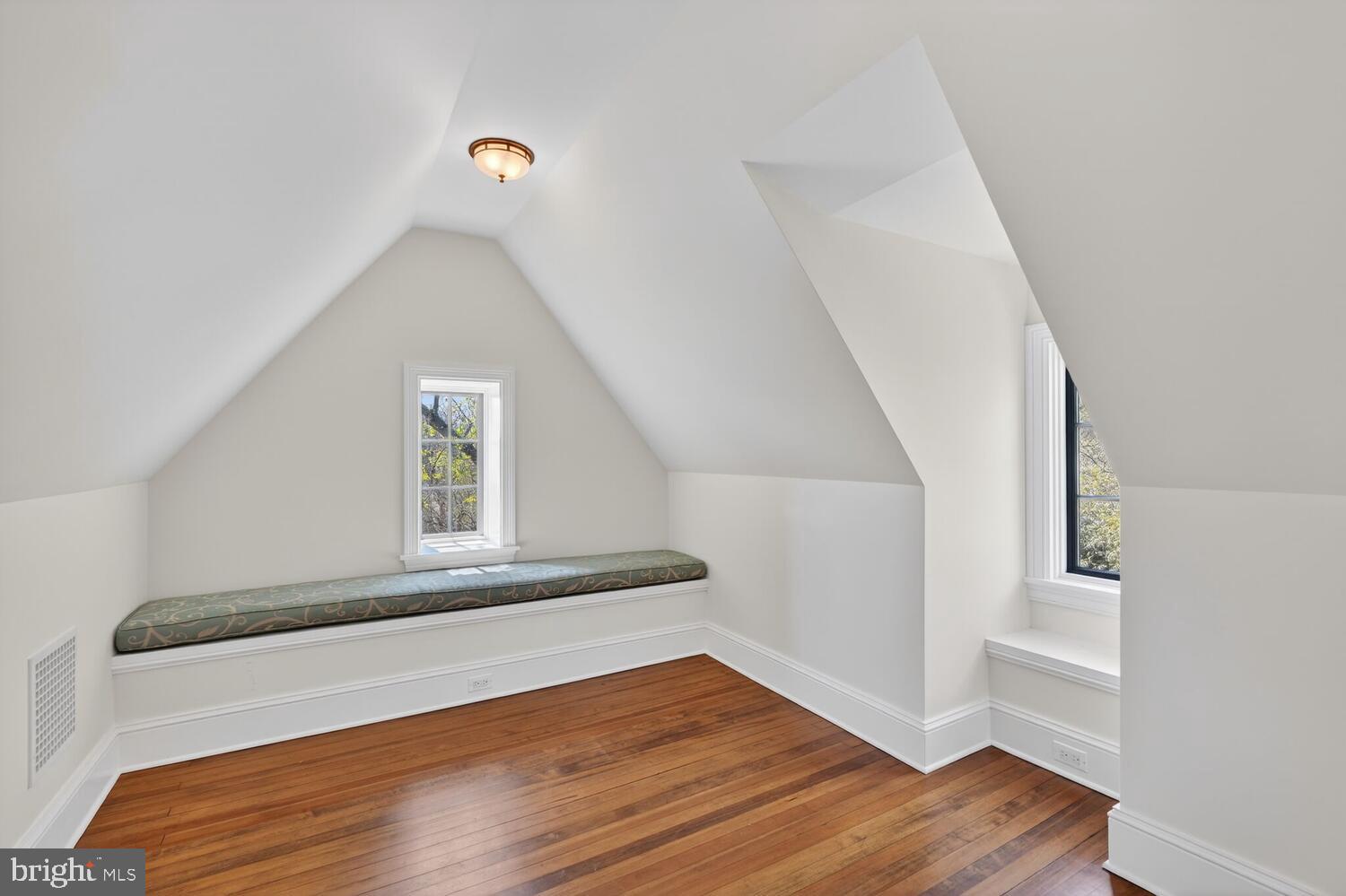 MASSACHUSETTS AVENUE HEIGHTS - Residential