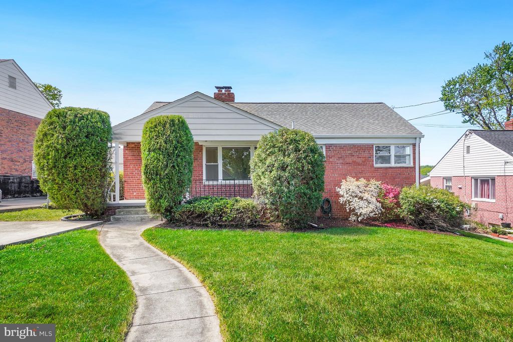 Photo of 1615 Parham Place, SILVER SPRING, MD 20903 (MLS # MDMC2231908)
