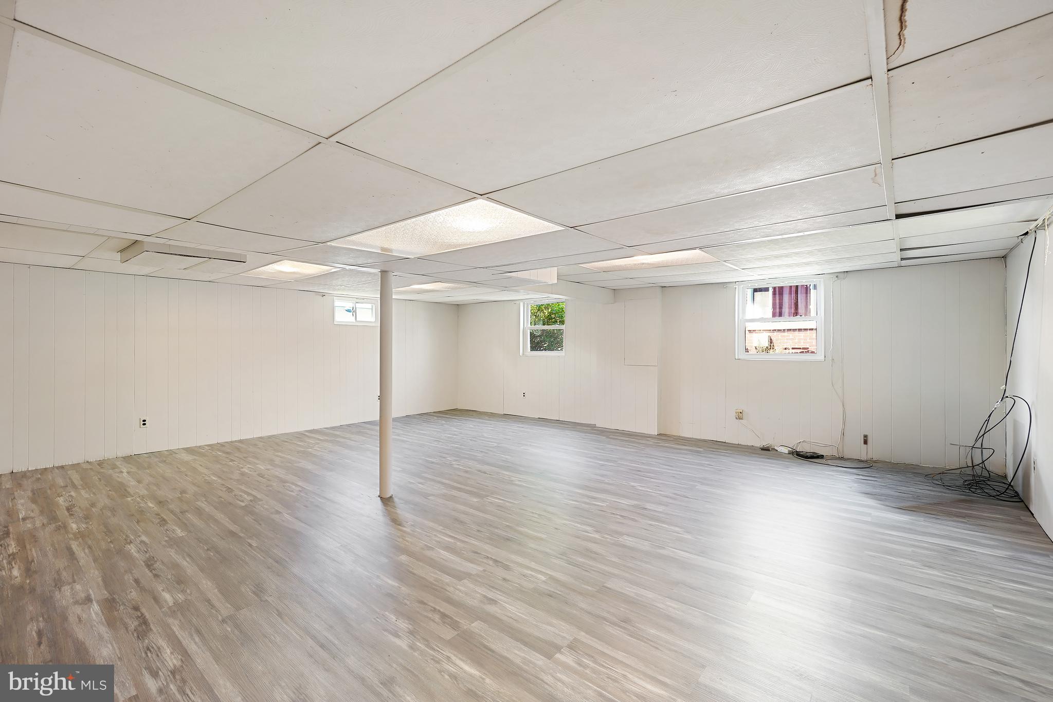 OAKVIEW - Residential